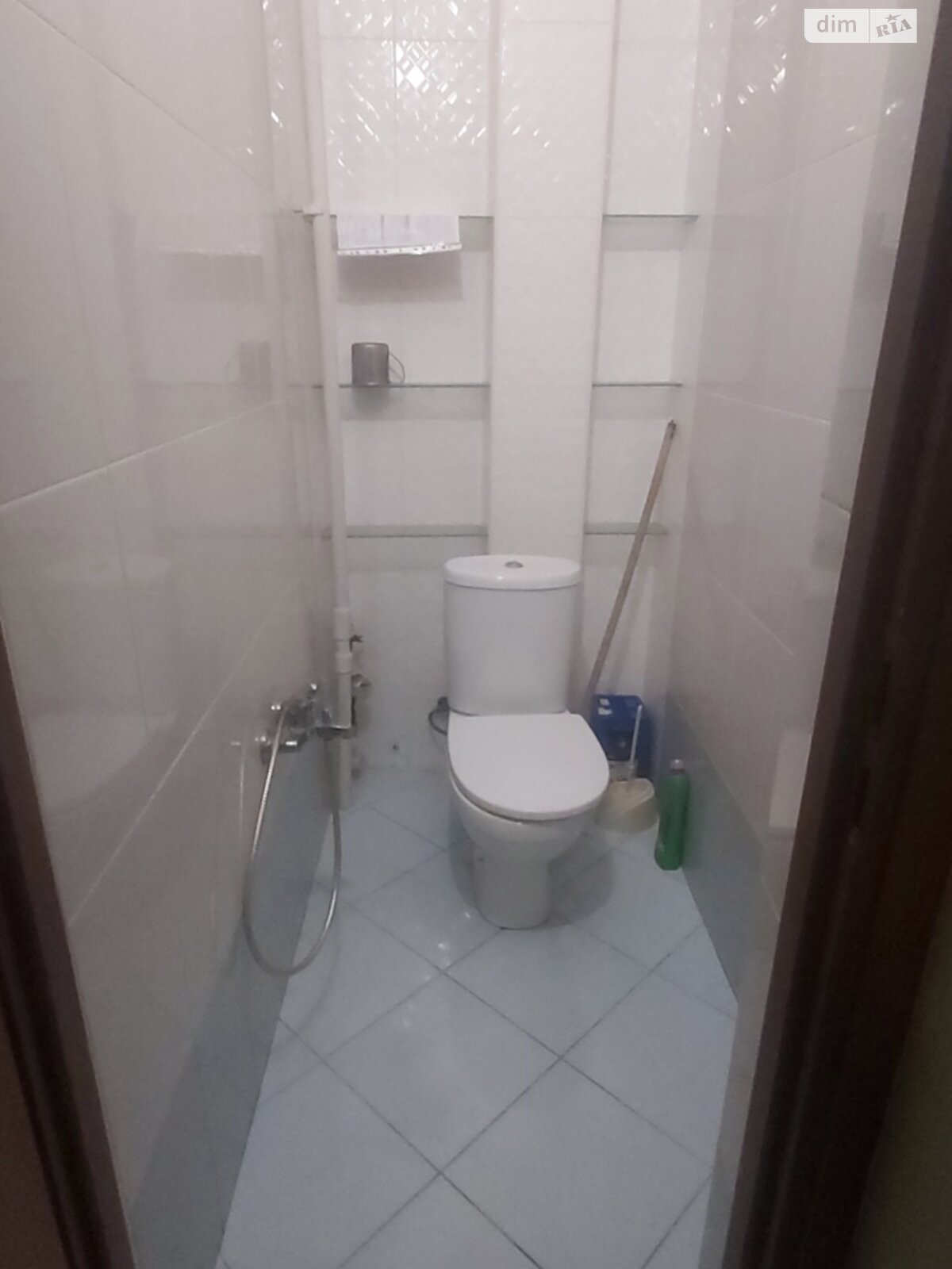 Two-bedroom apartment near city center with full furnishings