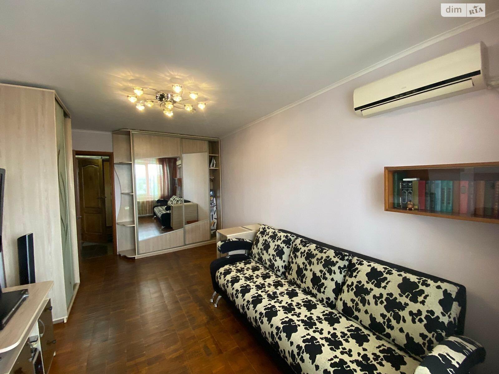 1-bedroom apartment in Obolon, near metro, fully equipped