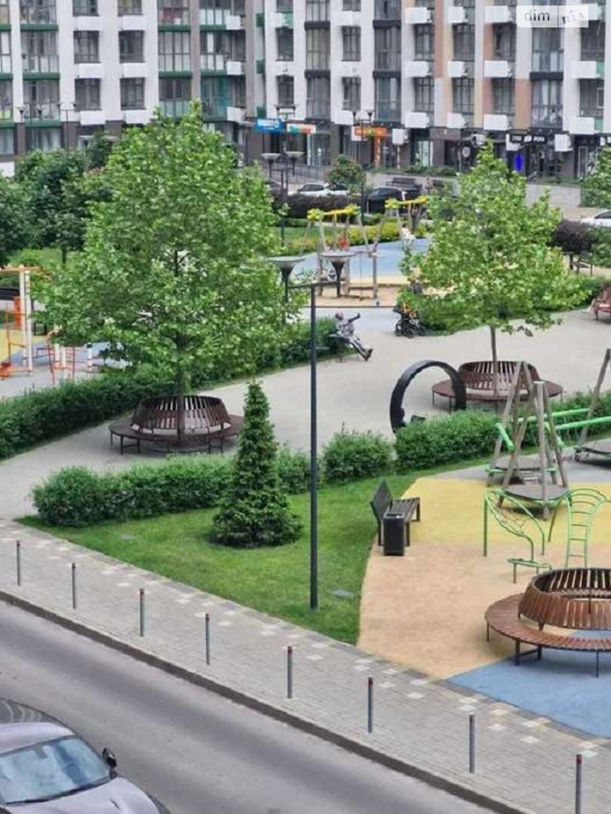 1-Bedroom Apartment in Misto Kvitiv Complex near Kyiv Center