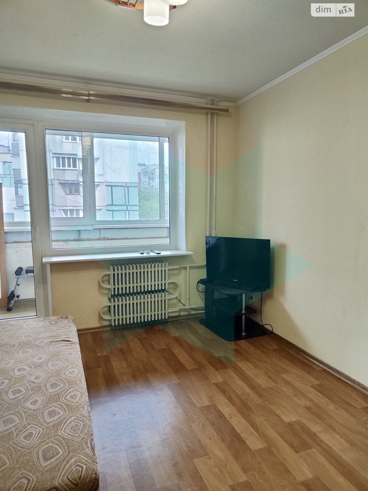1-Bedroom Apartment near L. Globa Park with City Center Proximity
