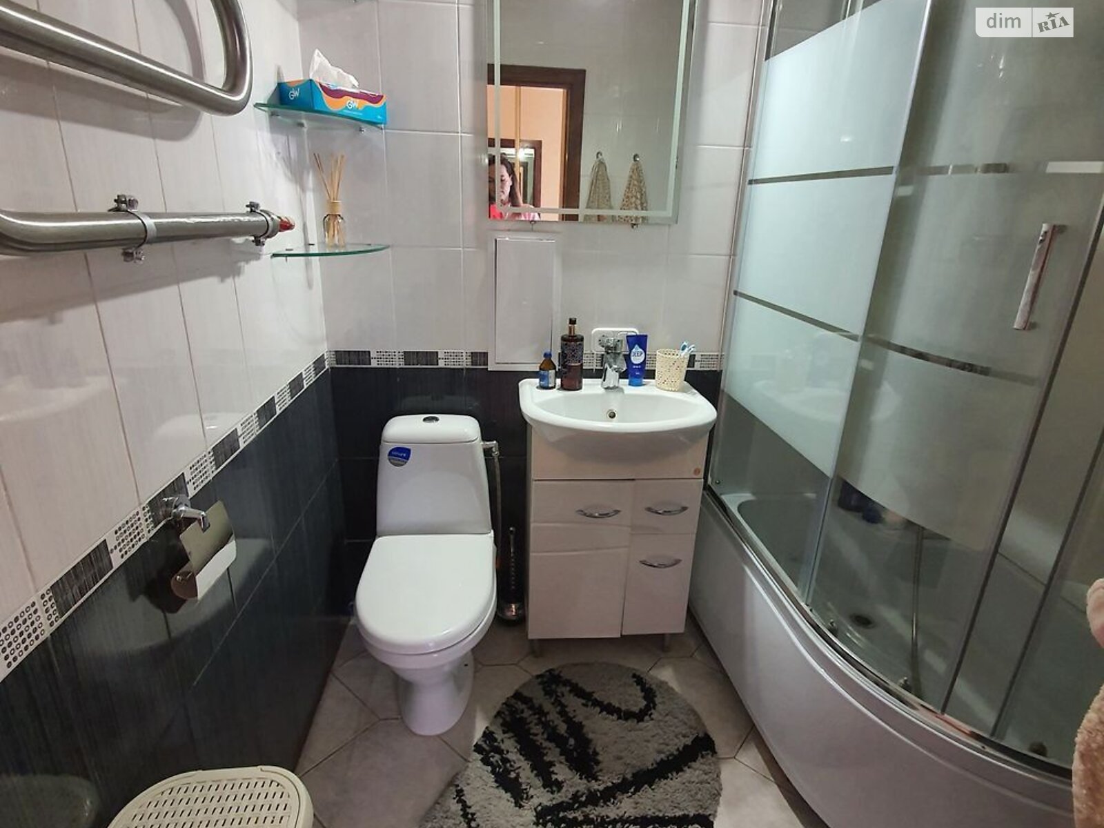 Comfortable Furnished Apartment in Well-Developed Area