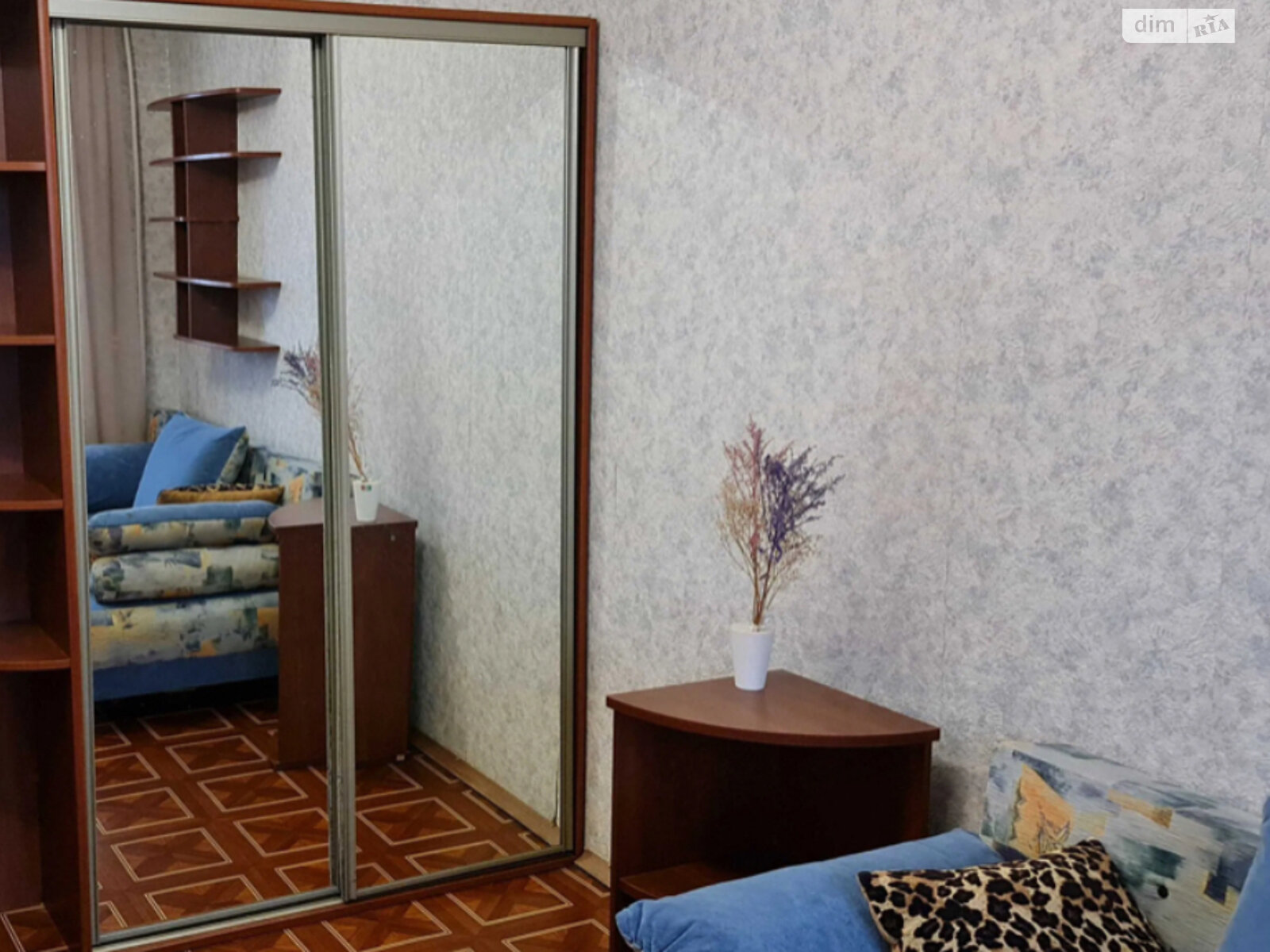 2-Room Apartment on Raduzhny Massiv