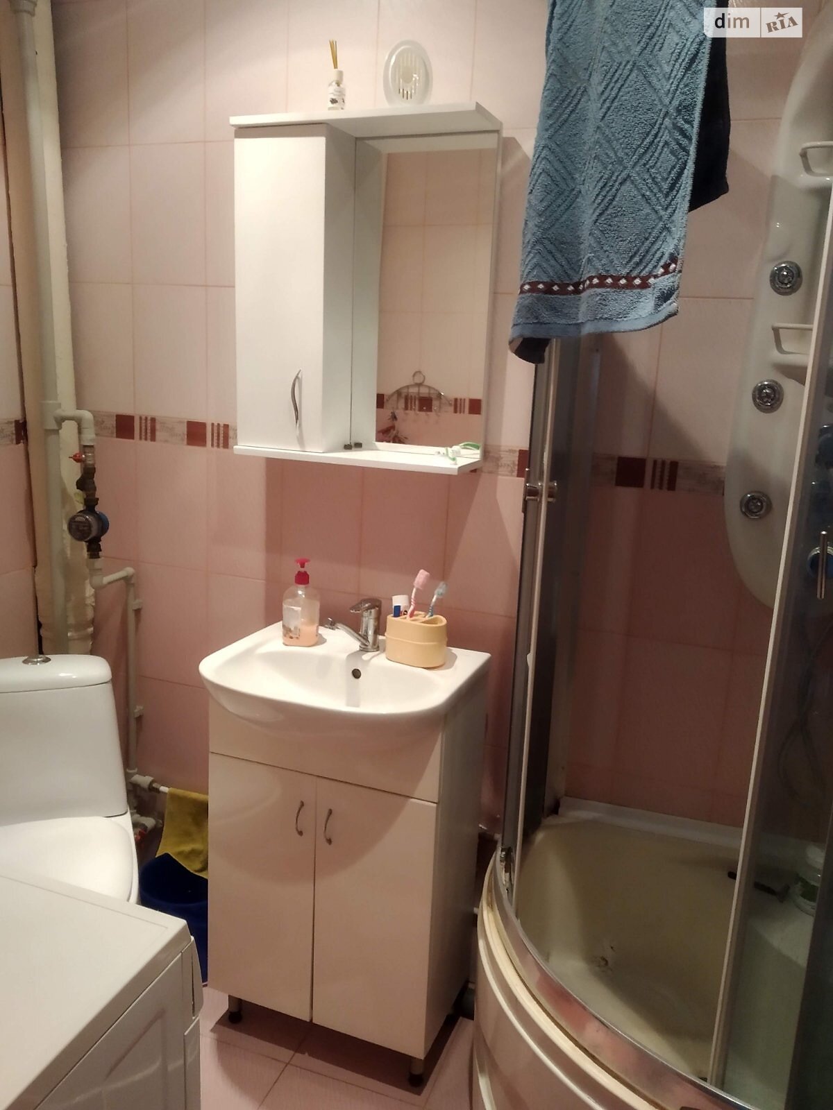 1-room dormitory section with full amenities in Yug-Zakh area
