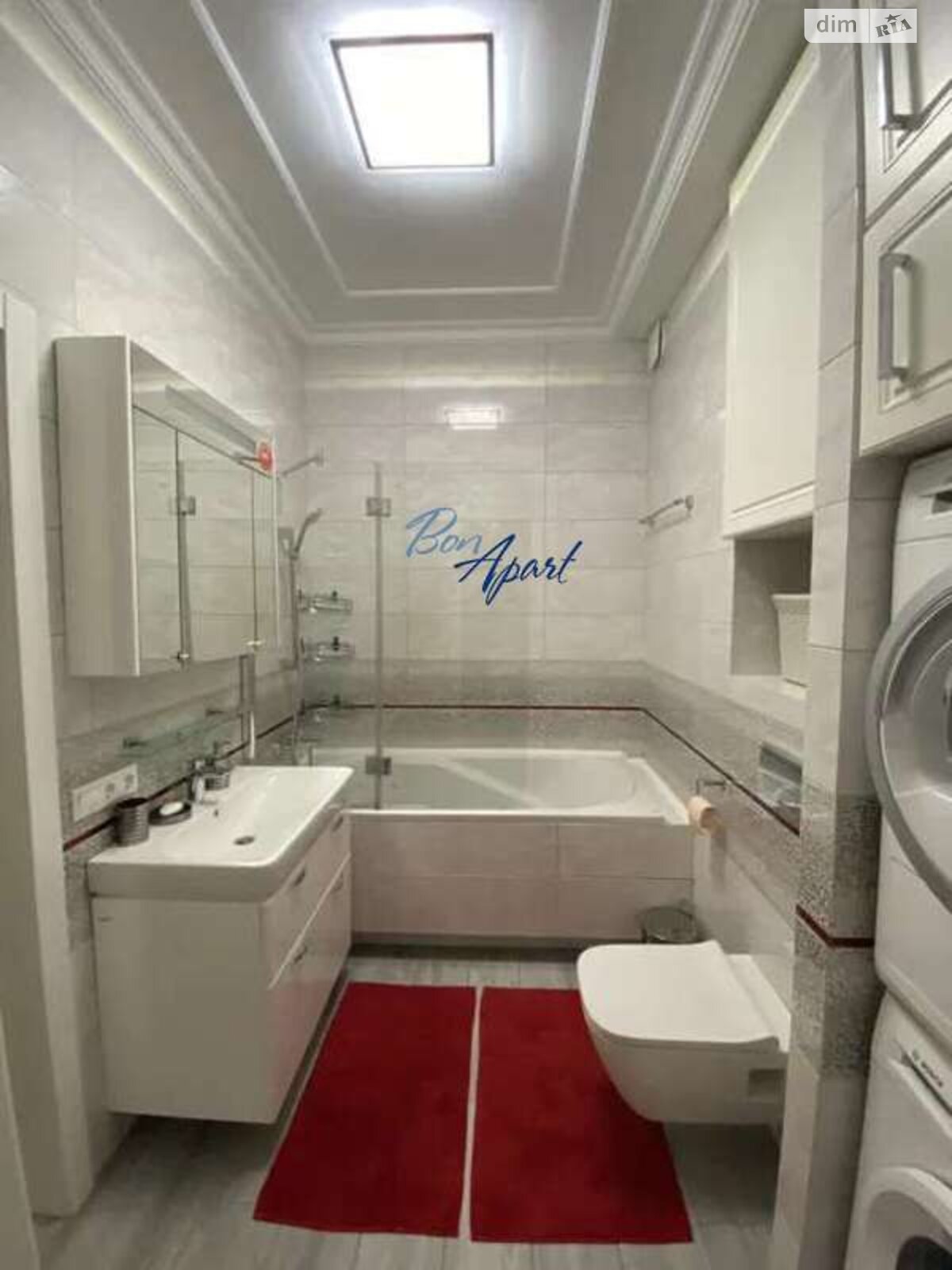 Beautifully Designed Apartment near Goloseyevsky Park and Metro