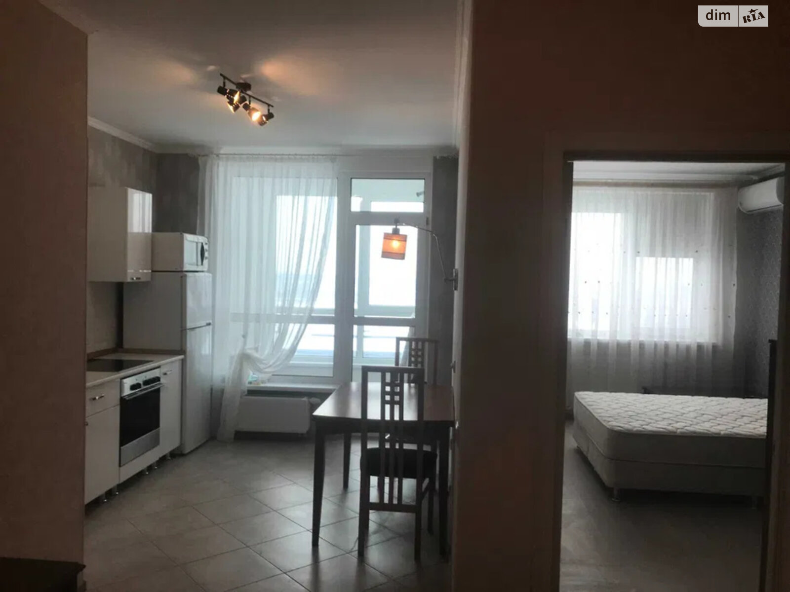 Comfortable 1-Bedroom Apartment in Varshavsky Complex