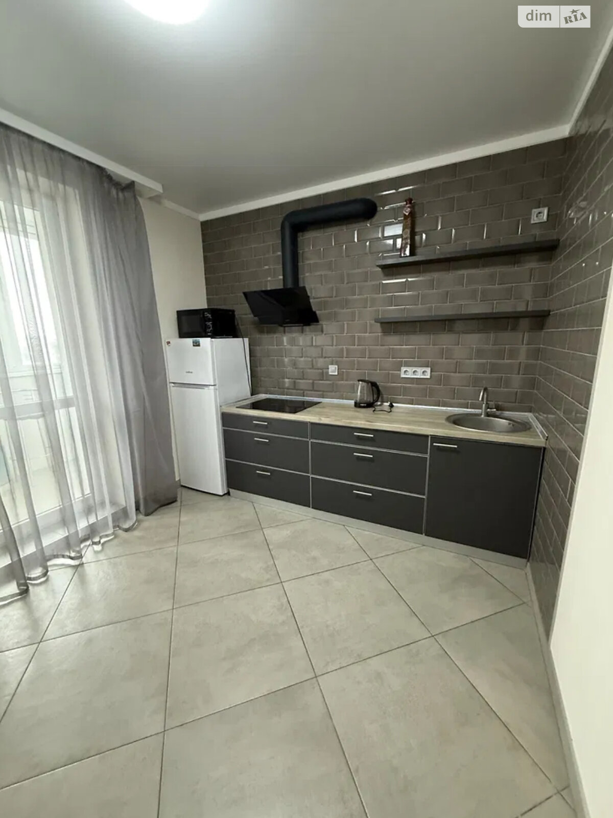 Spacious Apartment in Rogatin Complex with Modern Amenities