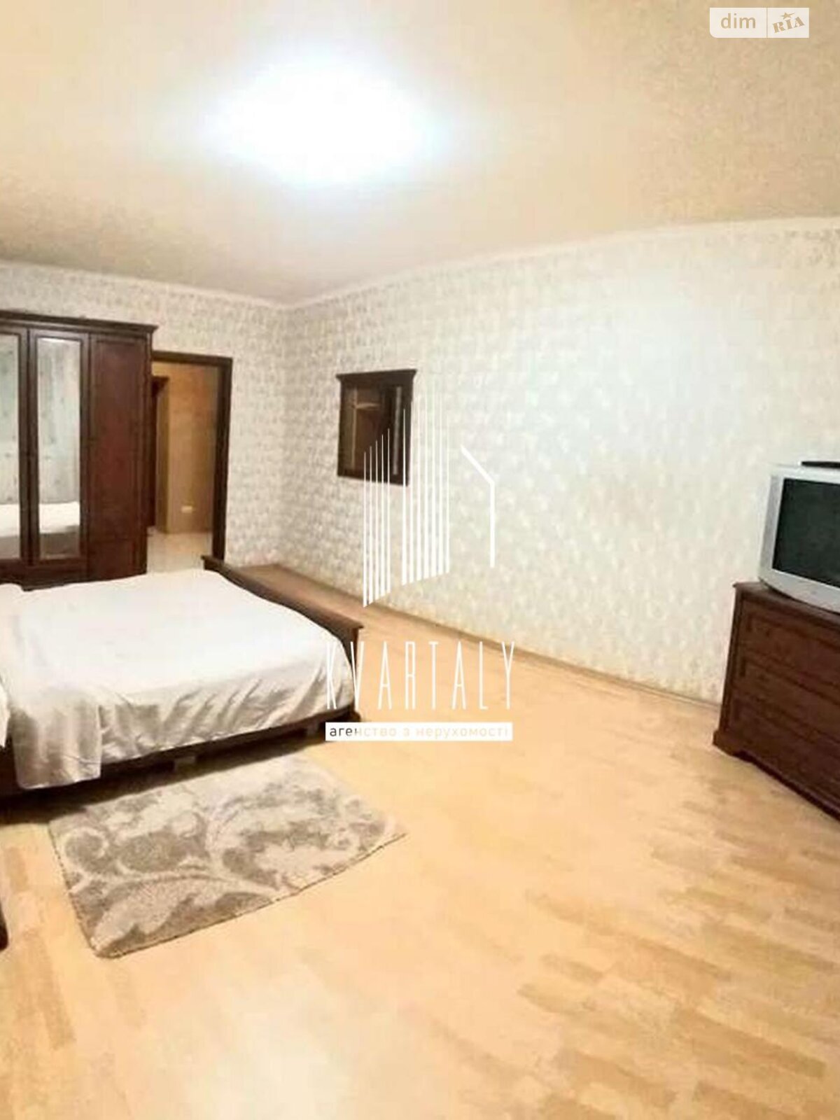 1-bedroom apartment on Dragomanova Street, 15th floor of 16-story building