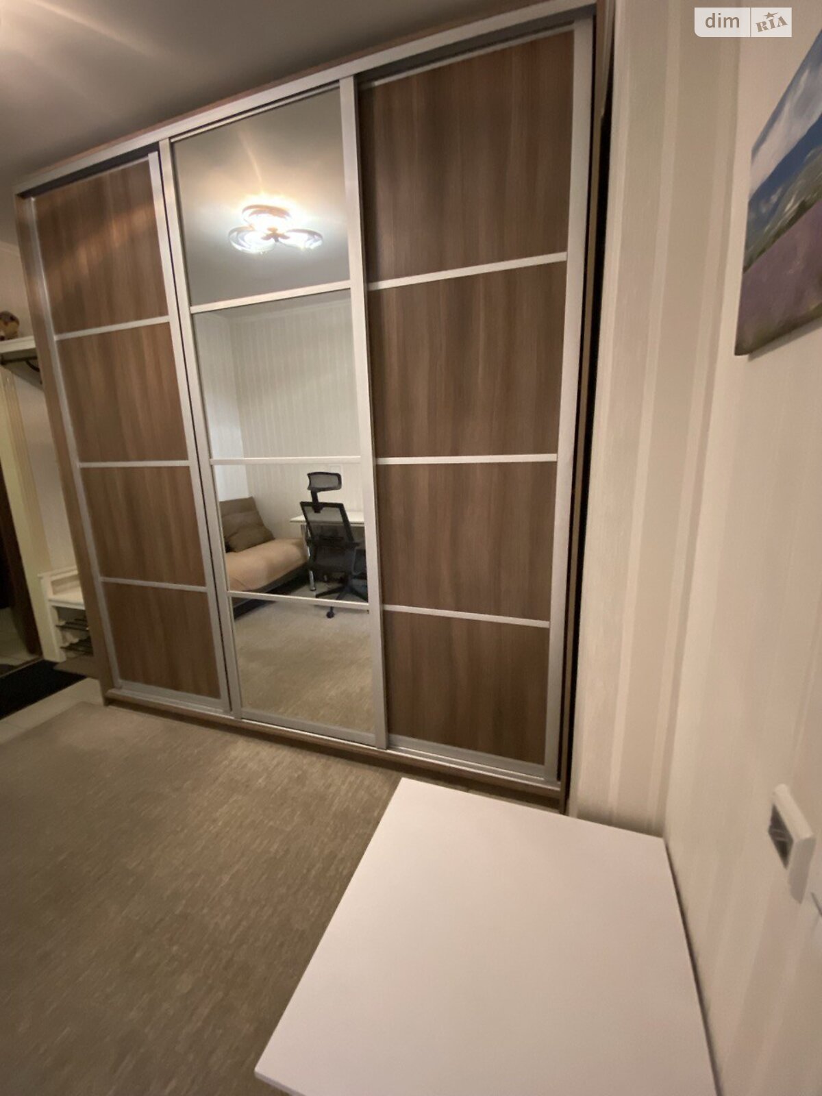 Modern 1-bedroom apartment with workspace, near Perovsky Complex
