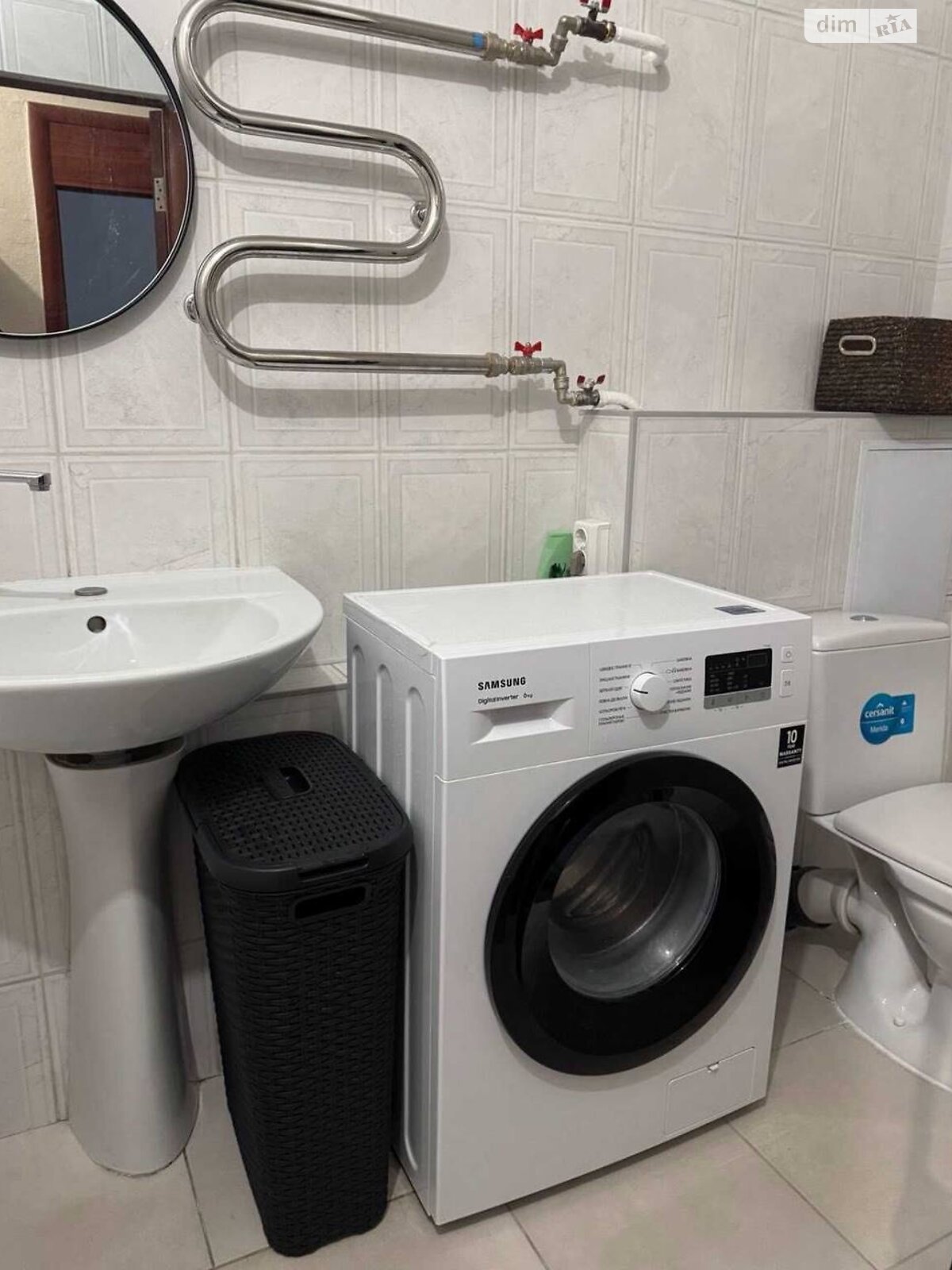1-Room Apartment near University with All Amenities