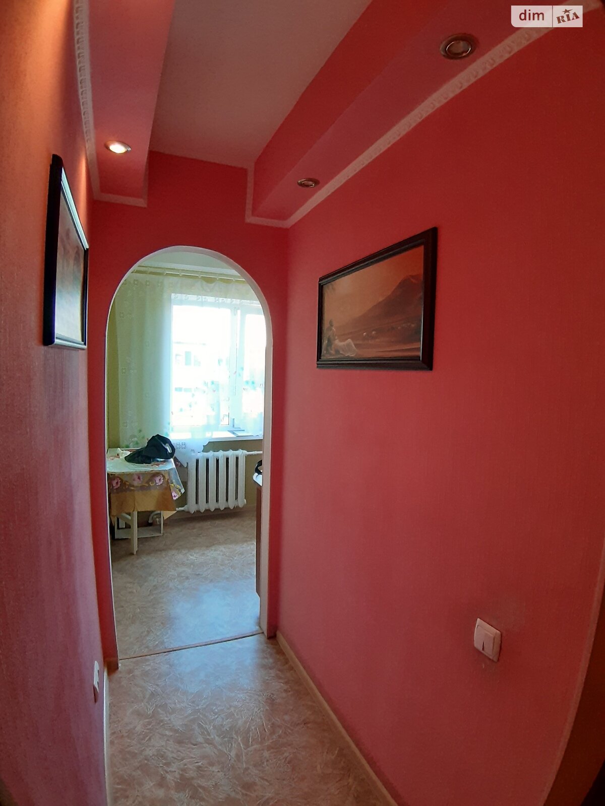 1-Bedroom Apartment on Prazka Street, Darnytsia Square, Dniprovskyi District