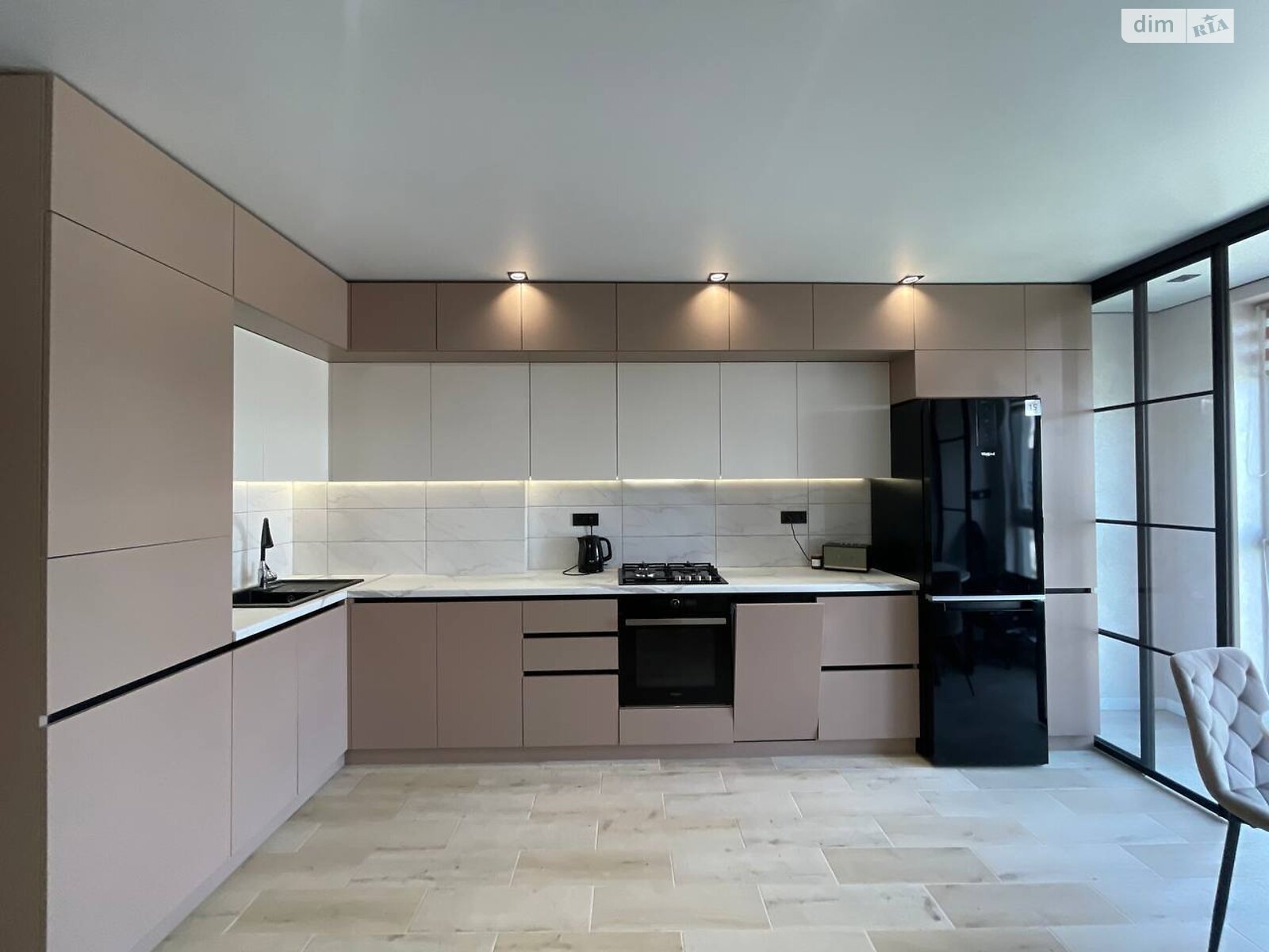 1-bedroom apartment with kitchen-living room in 5th Avenue complex
