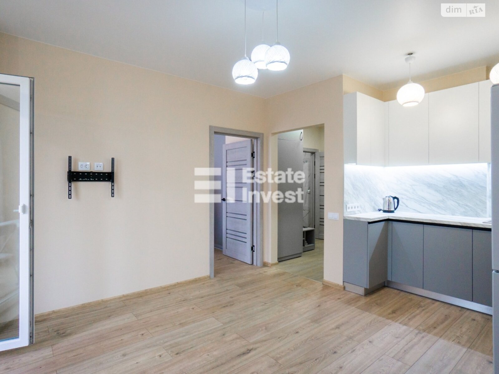 1-Bedroom Apartment in Sky Avenue Complex, Kyiv