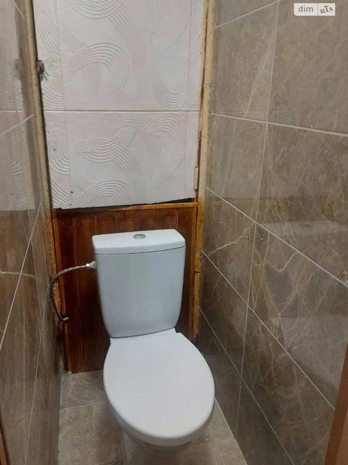 1-Bedroom Apartment on Berezniakovska Street