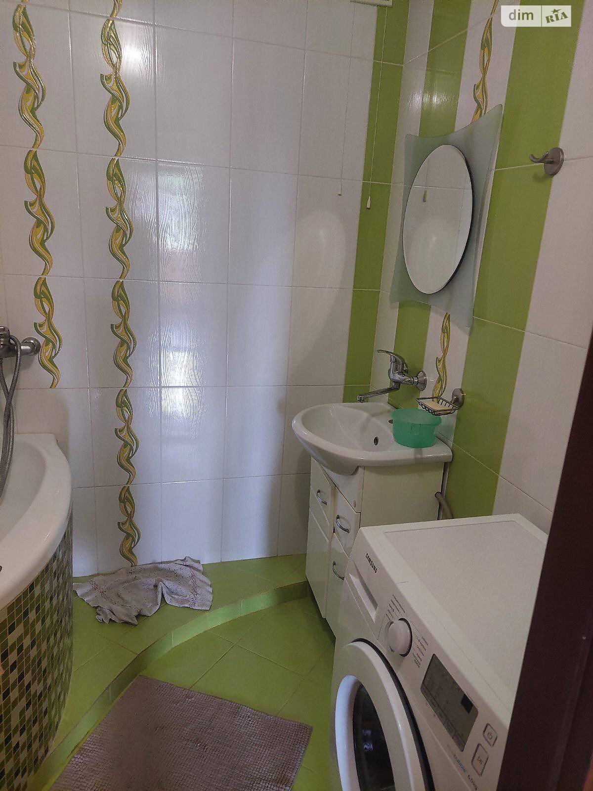 Spacious 2-Room Apartment with Sauna and Full Amenities
