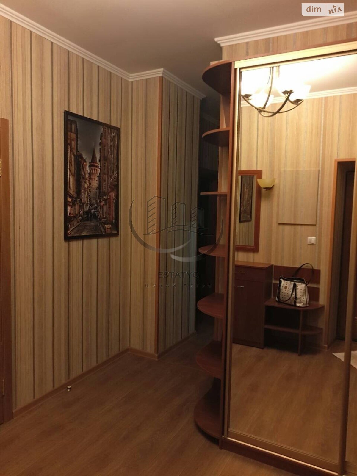 2-Room Apartment in Shevchenkovsky District, Pavlovo Pole, Science Avenue