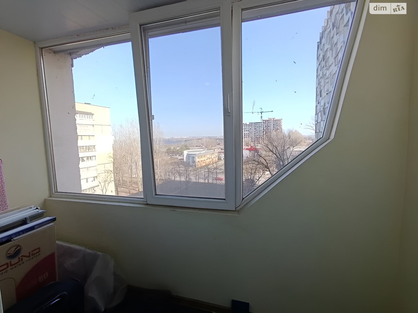 1-Room Apartment on Pobedy Street - Clean and Cozy