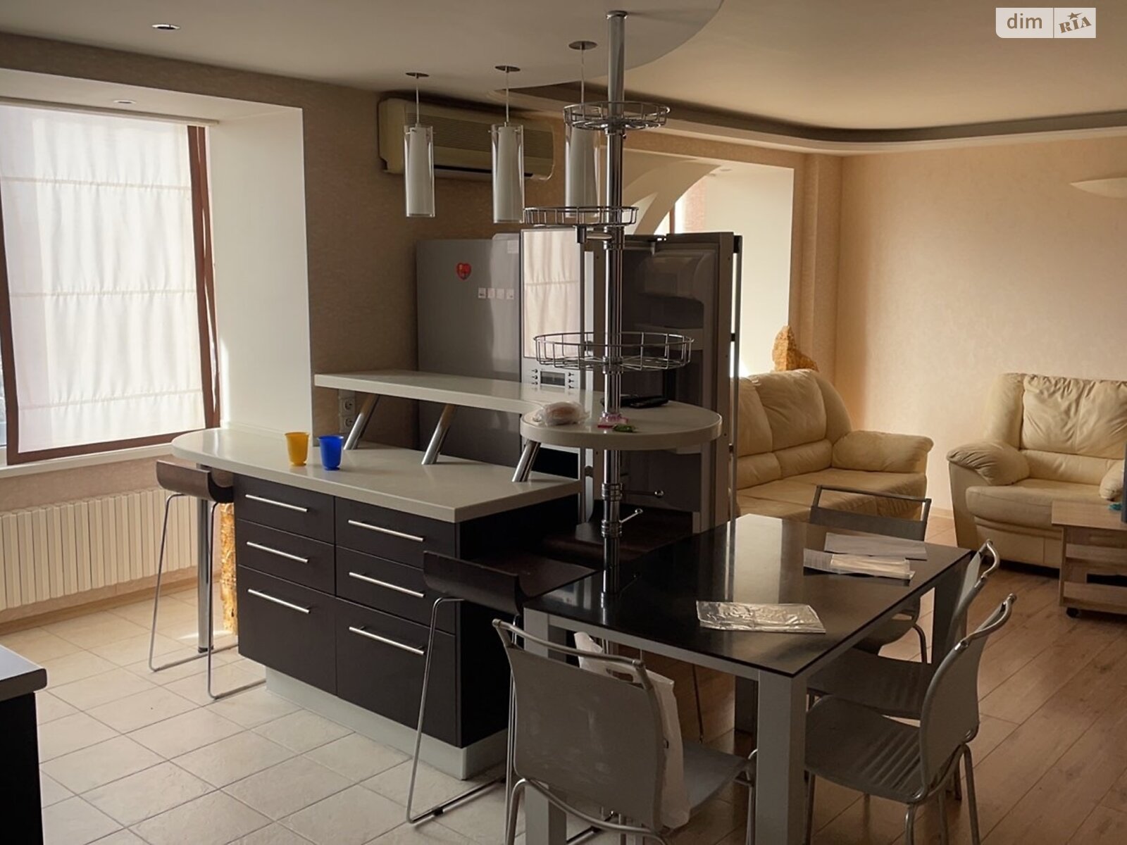 3-Room Apartment with Euro Renovation