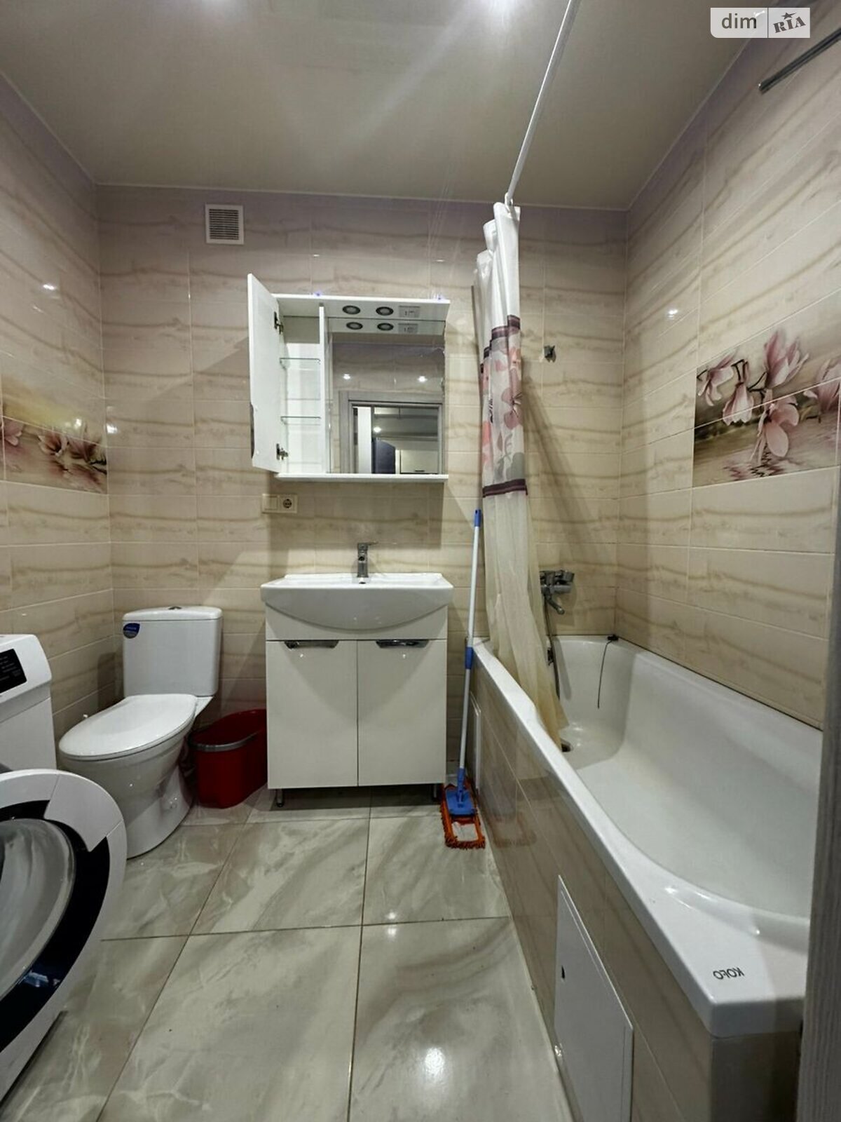 1-Bedroom Apartment in New Building on Zelena Street