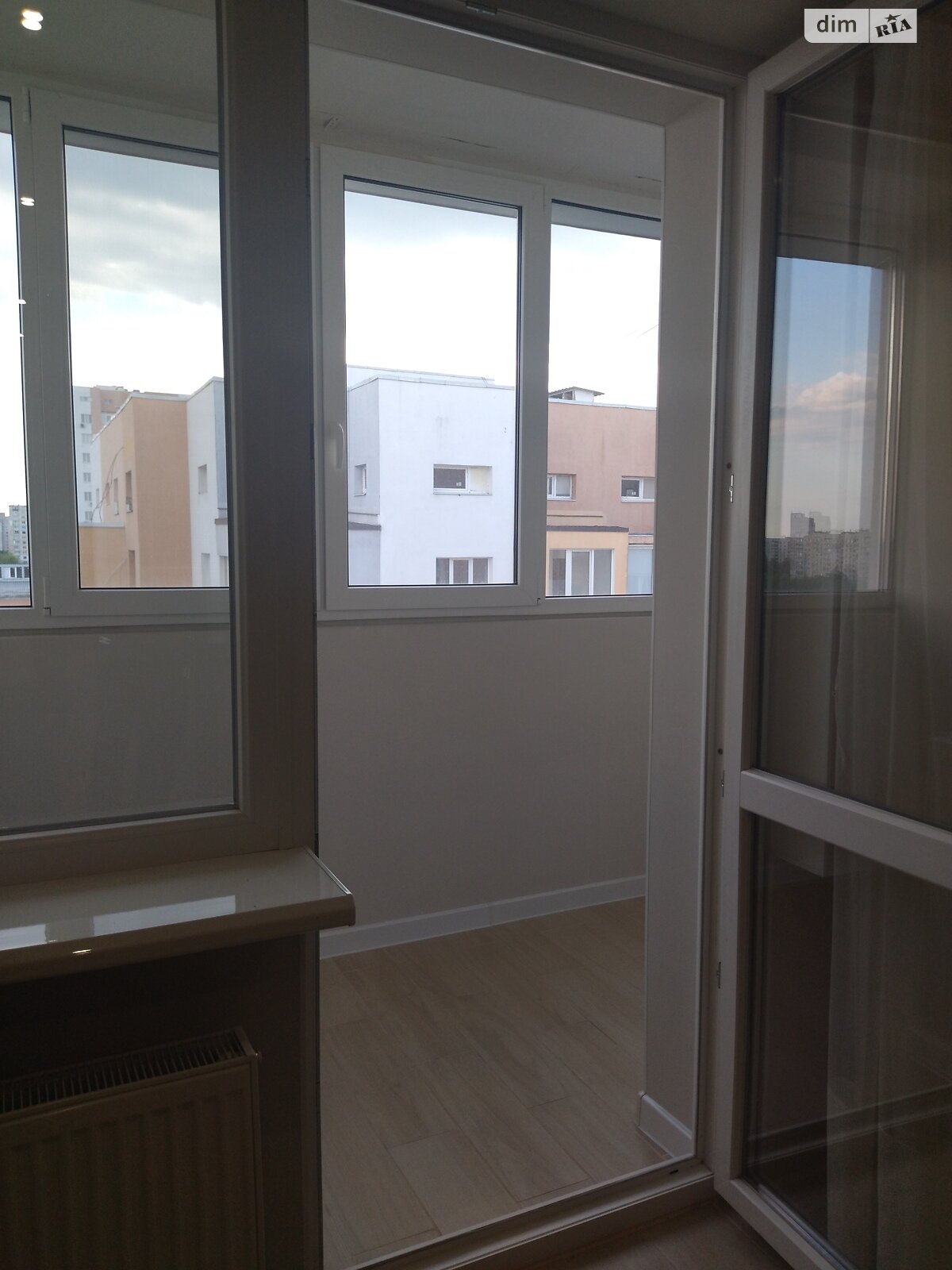 1-Room Apartment in New Building with Modern Renovation