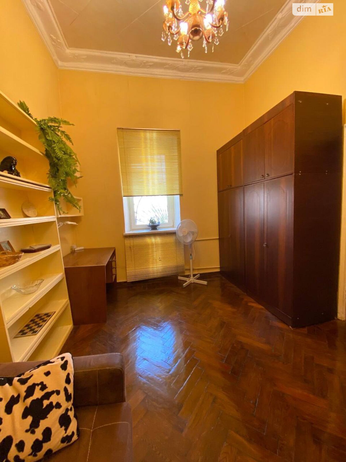 Three-room apartment in the historic center of Odessa