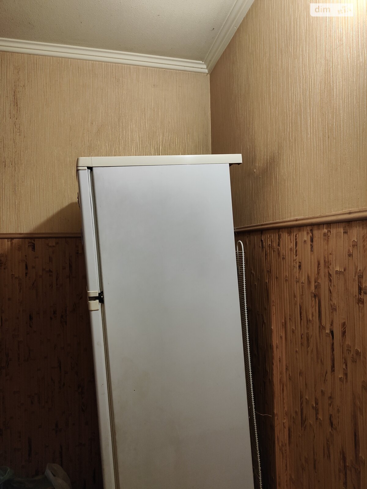 Two-room apartment near Armeyskaya metro, second floor