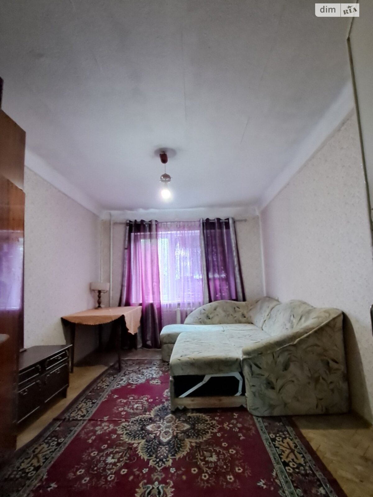 Two-room apartment in Dniprovskyi district, Voskresenskyi Masiv