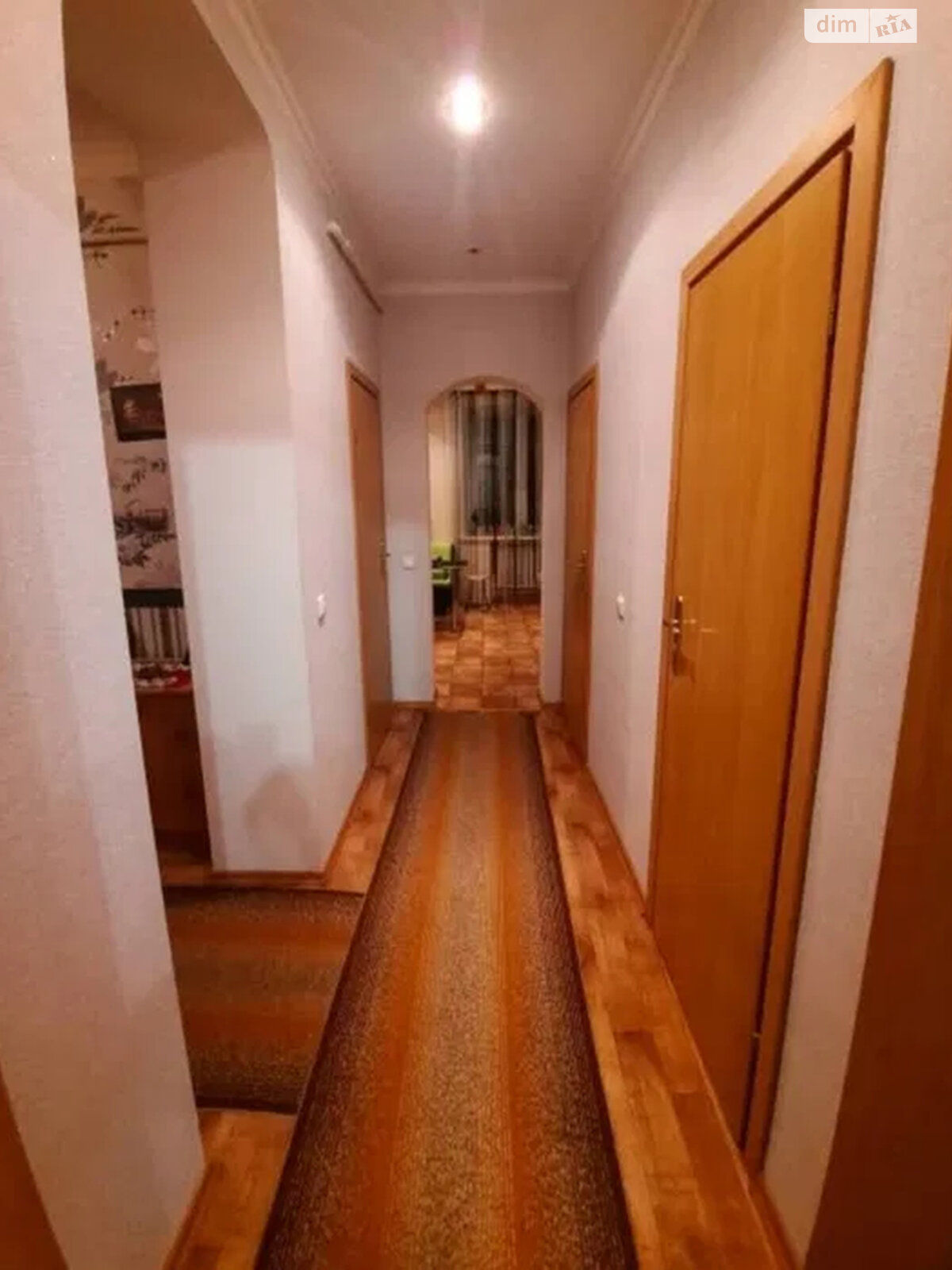 3-Room Apartment with Euro Renovation near Leonyda Kadenyuka Avenue