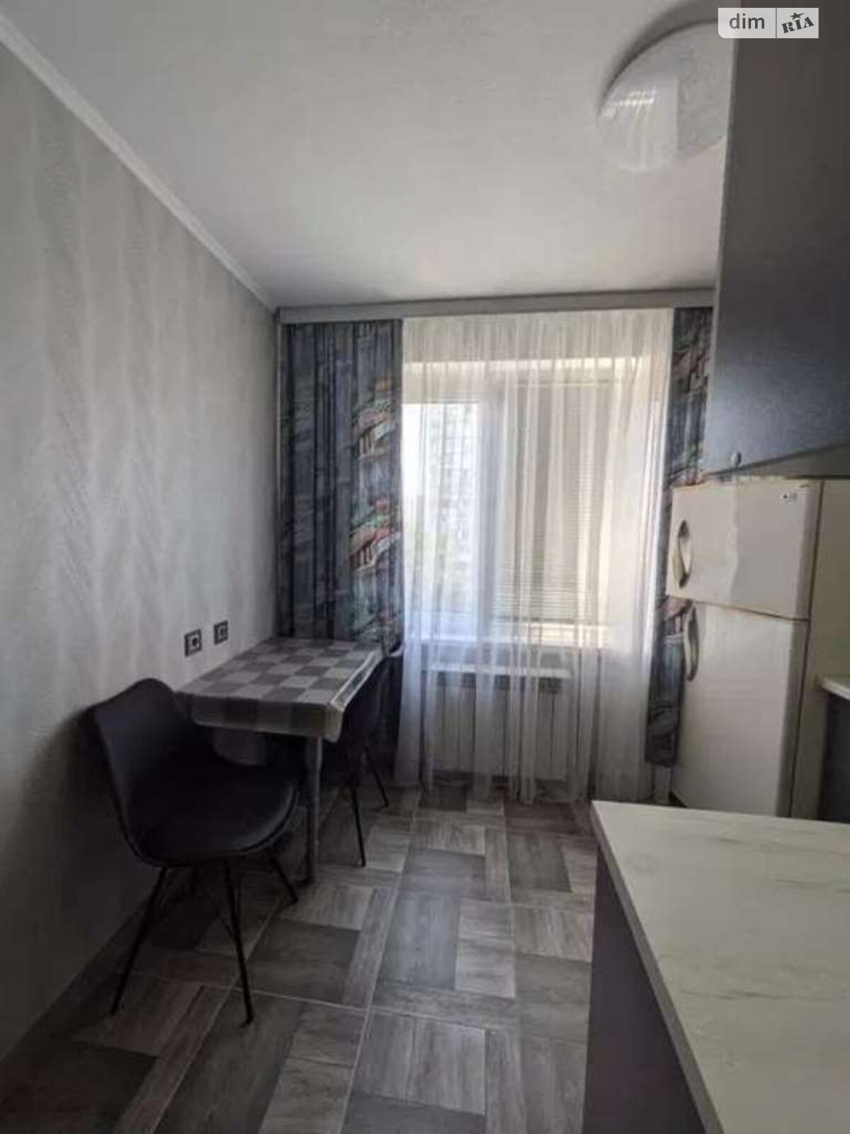 1-Room Apartment on Raduzhna Street, Dniprovskyi District