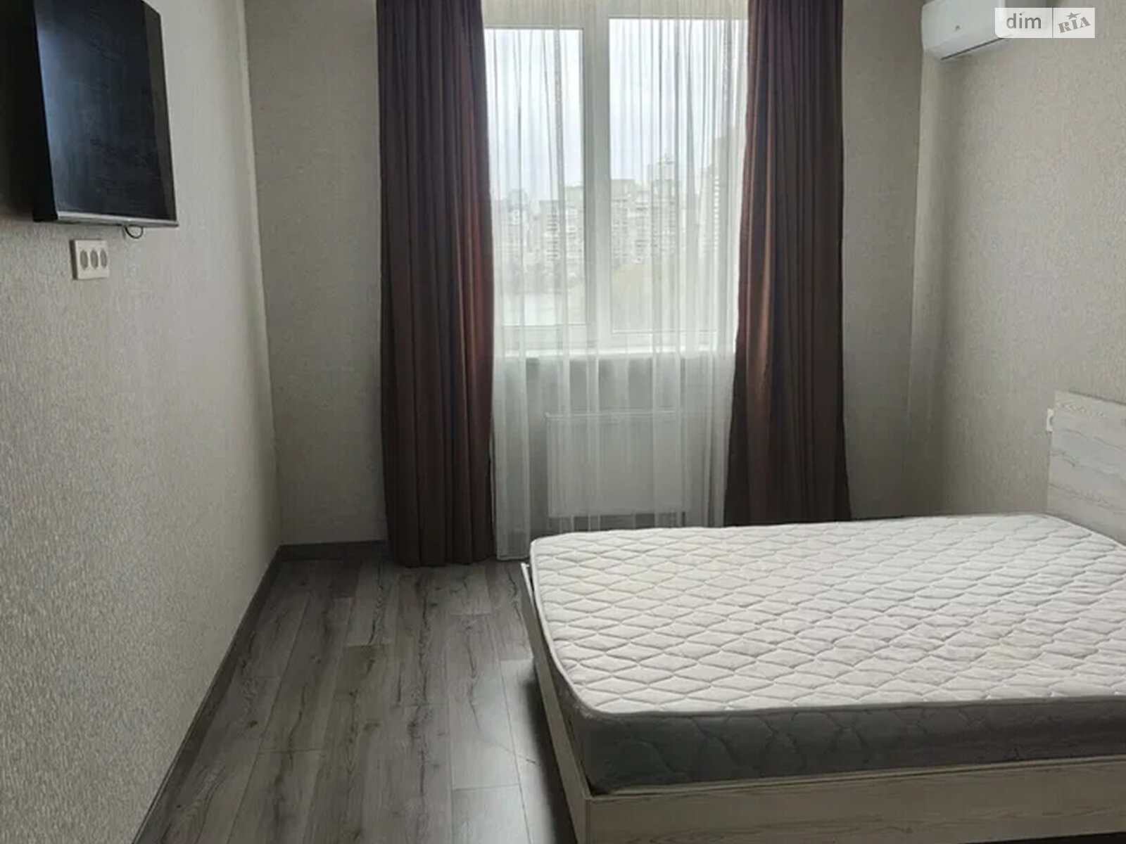 2-Bedroom Apartment on Revutskogo Street, Well-Equipped with Modern Renovation