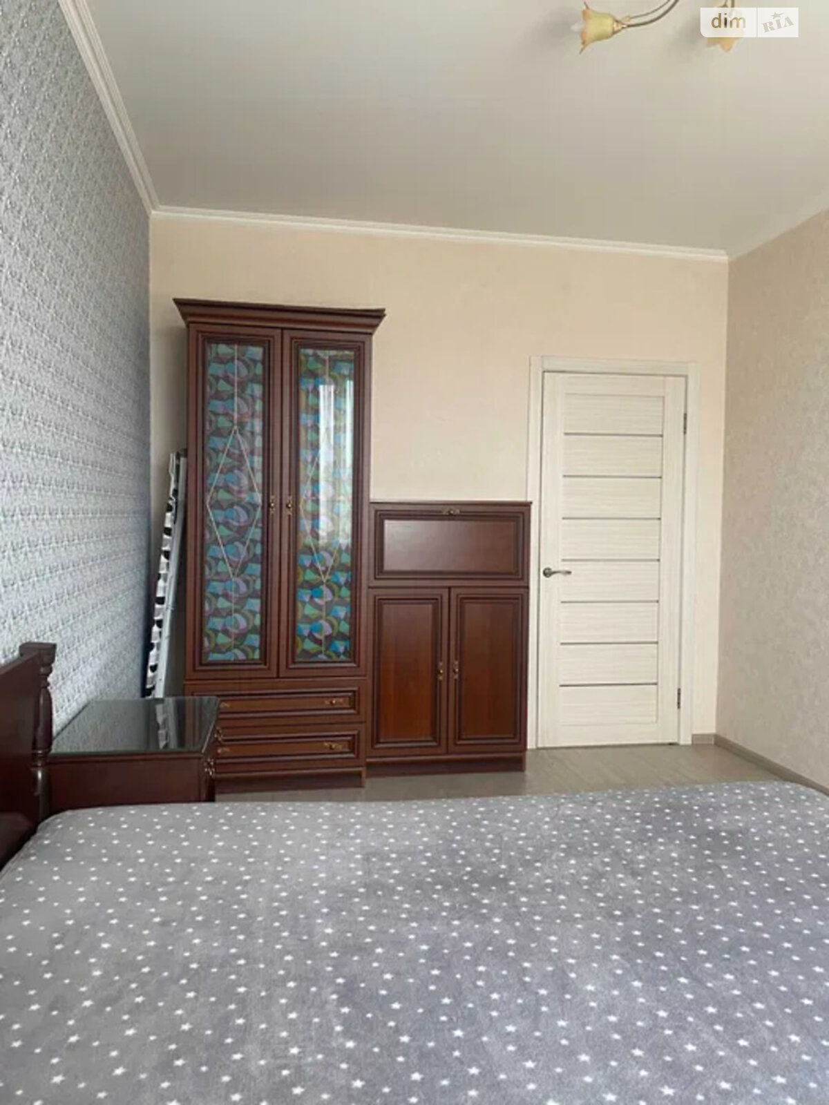 Comfortable 1-Bedroom Apartment in Varshavsky Complex