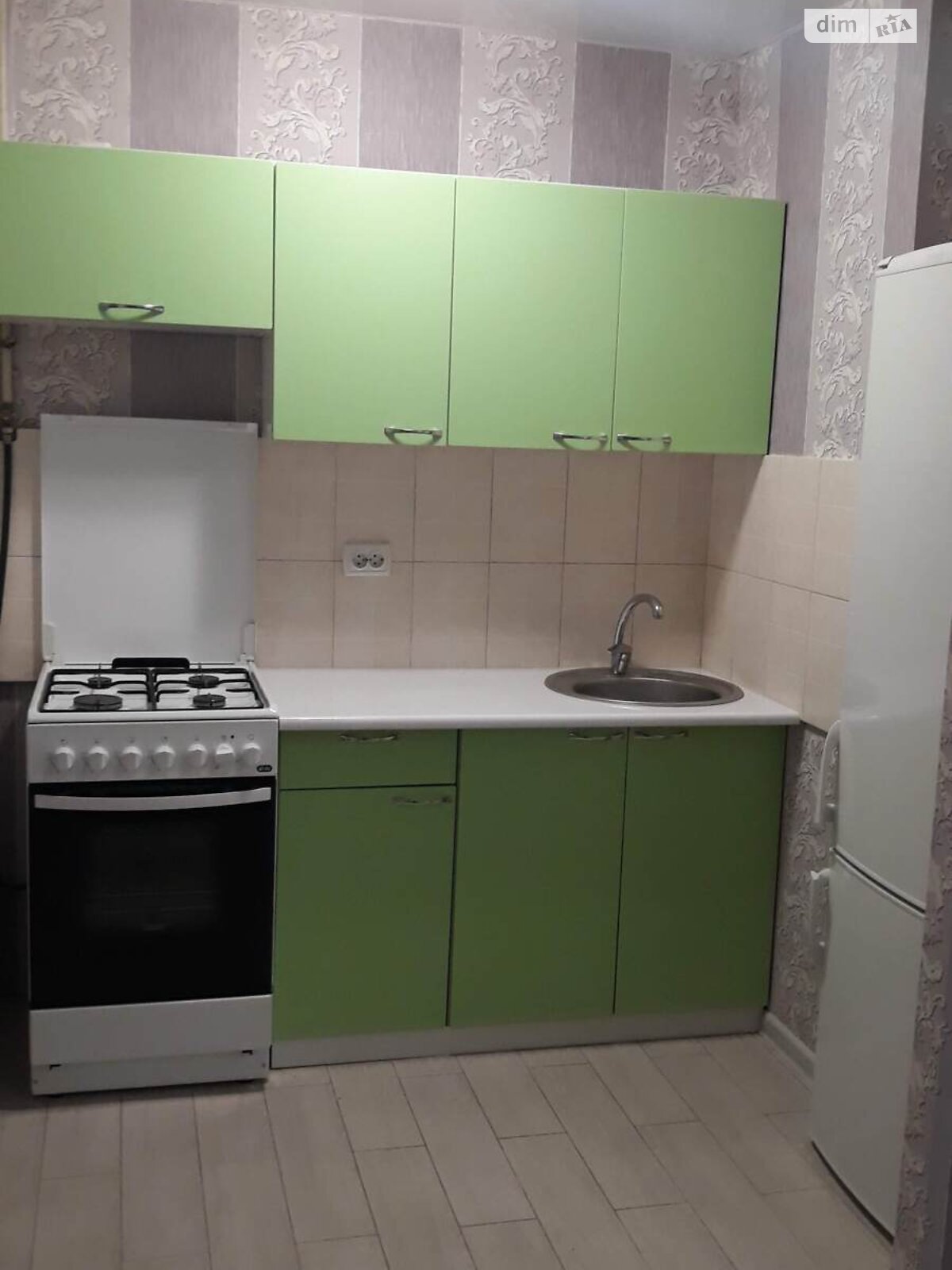 Cozy Studio Apartment near Silver Breeze Mall
