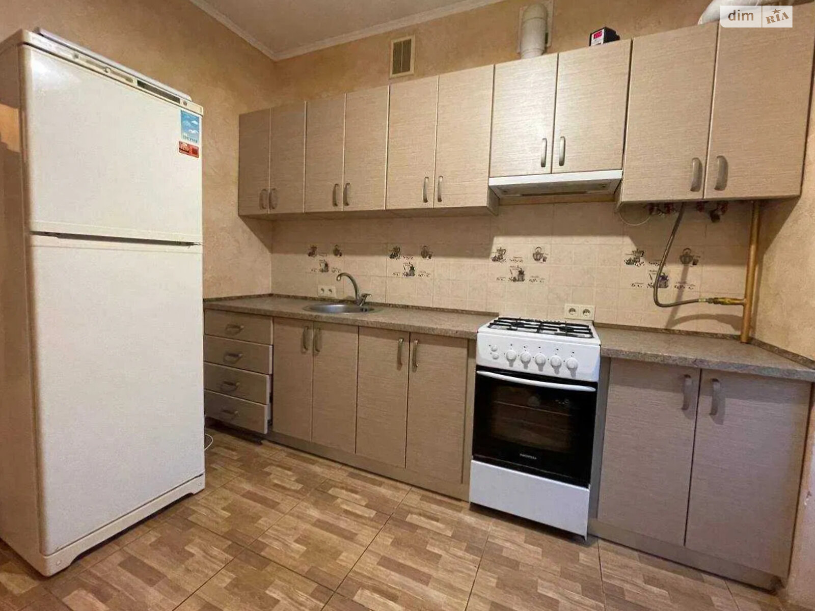 Spacious One-Bedroom Apartment in Pražský Complex