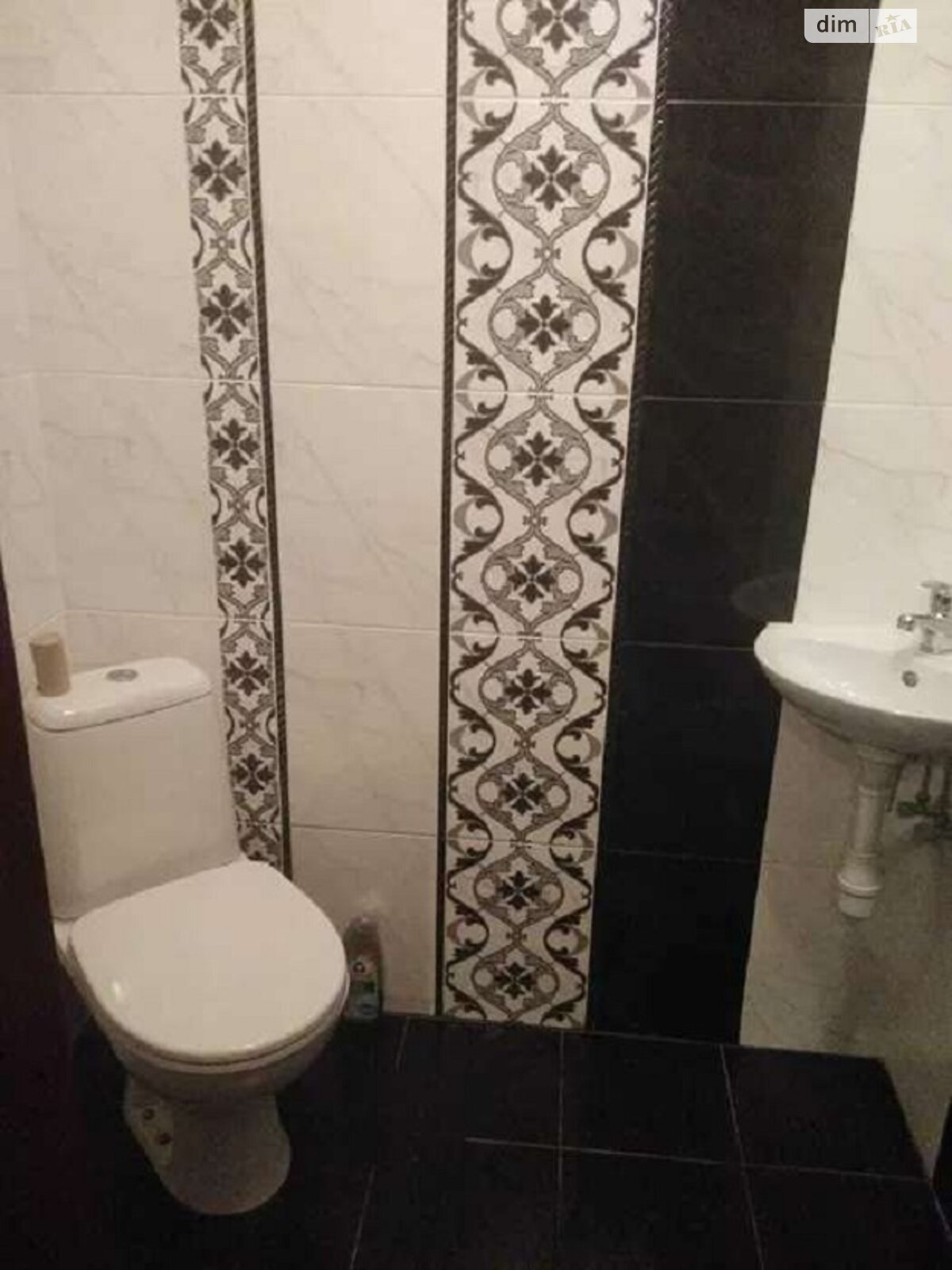 1-кімнатна квартира в Осокорках, біля метро Позняки