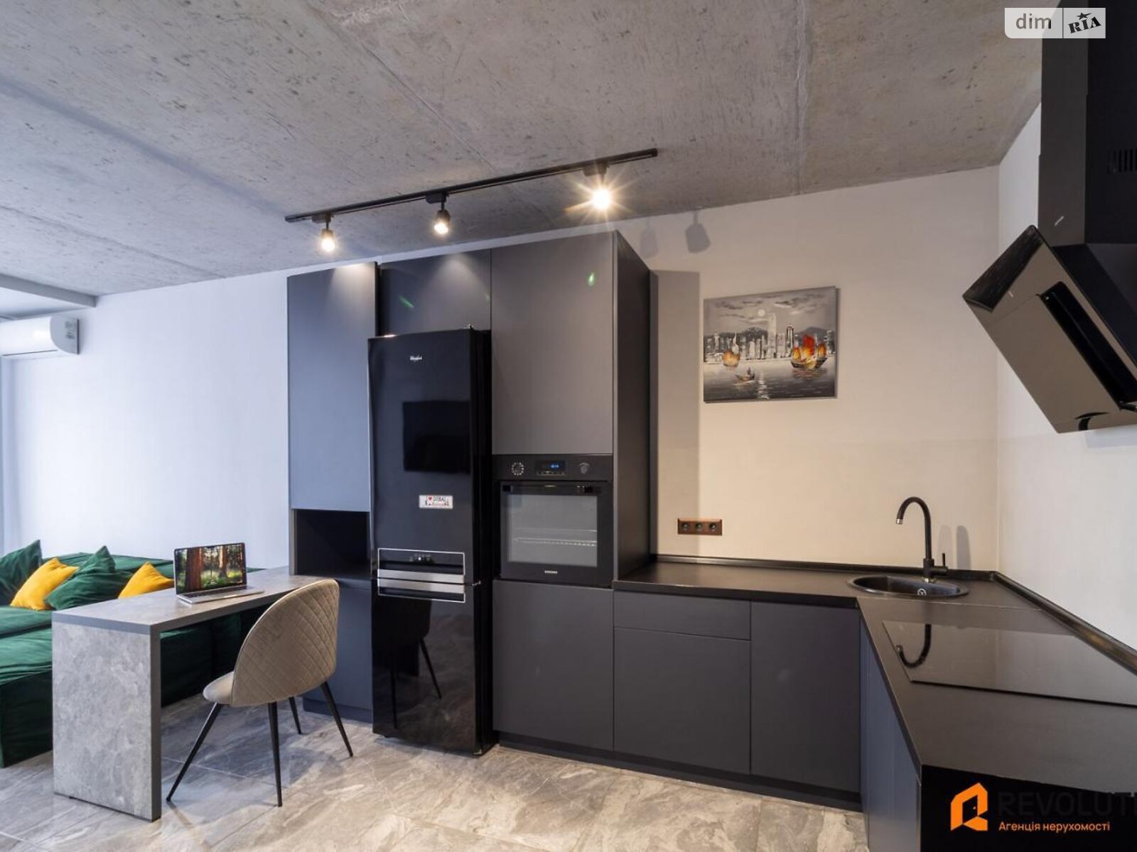 Long-term rental of a 1-room apartment on St. Kristers Family 18/6