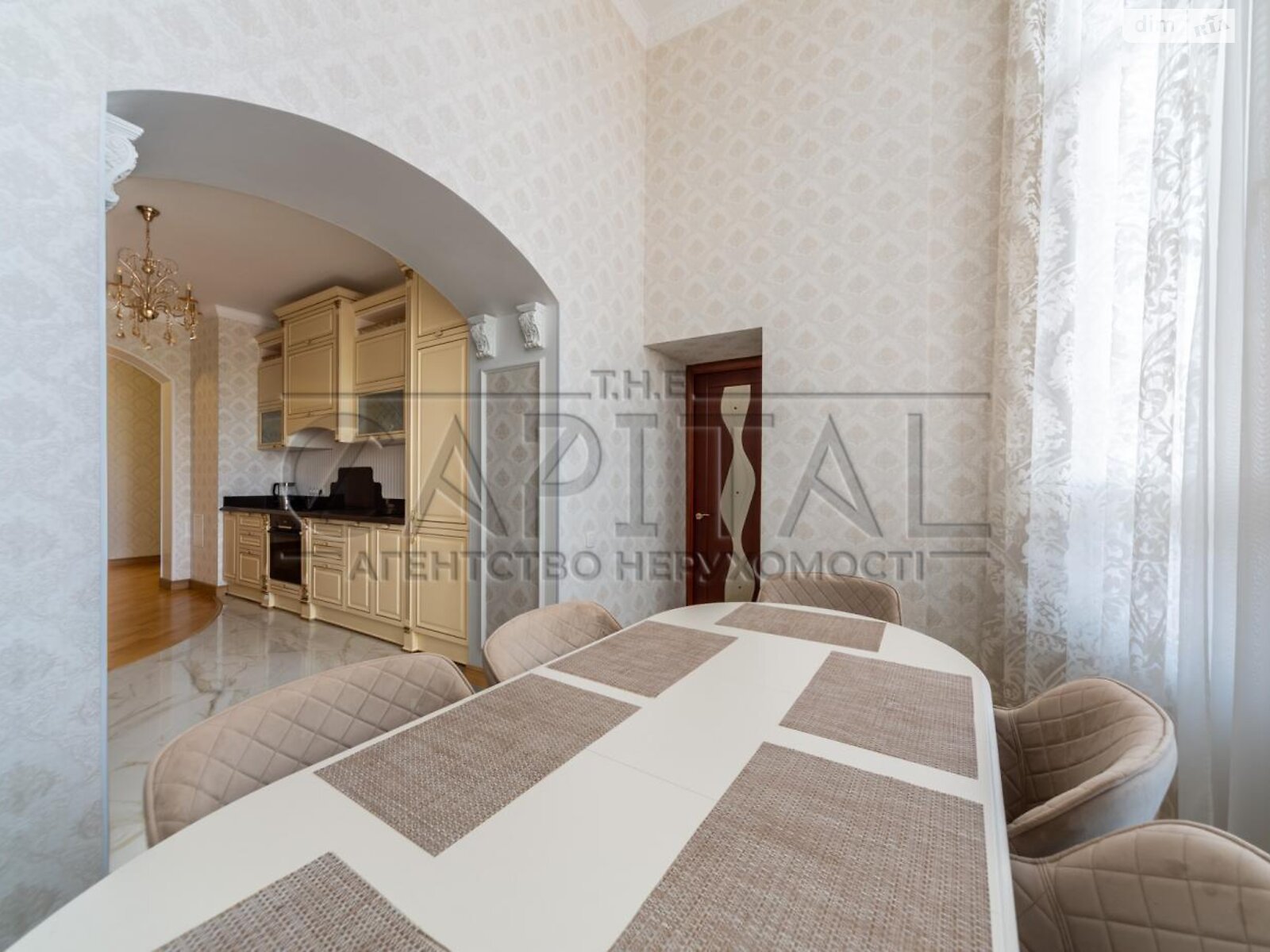 Spacious 3-bedroom apartment on Vladimir Ivasyuk Avenue