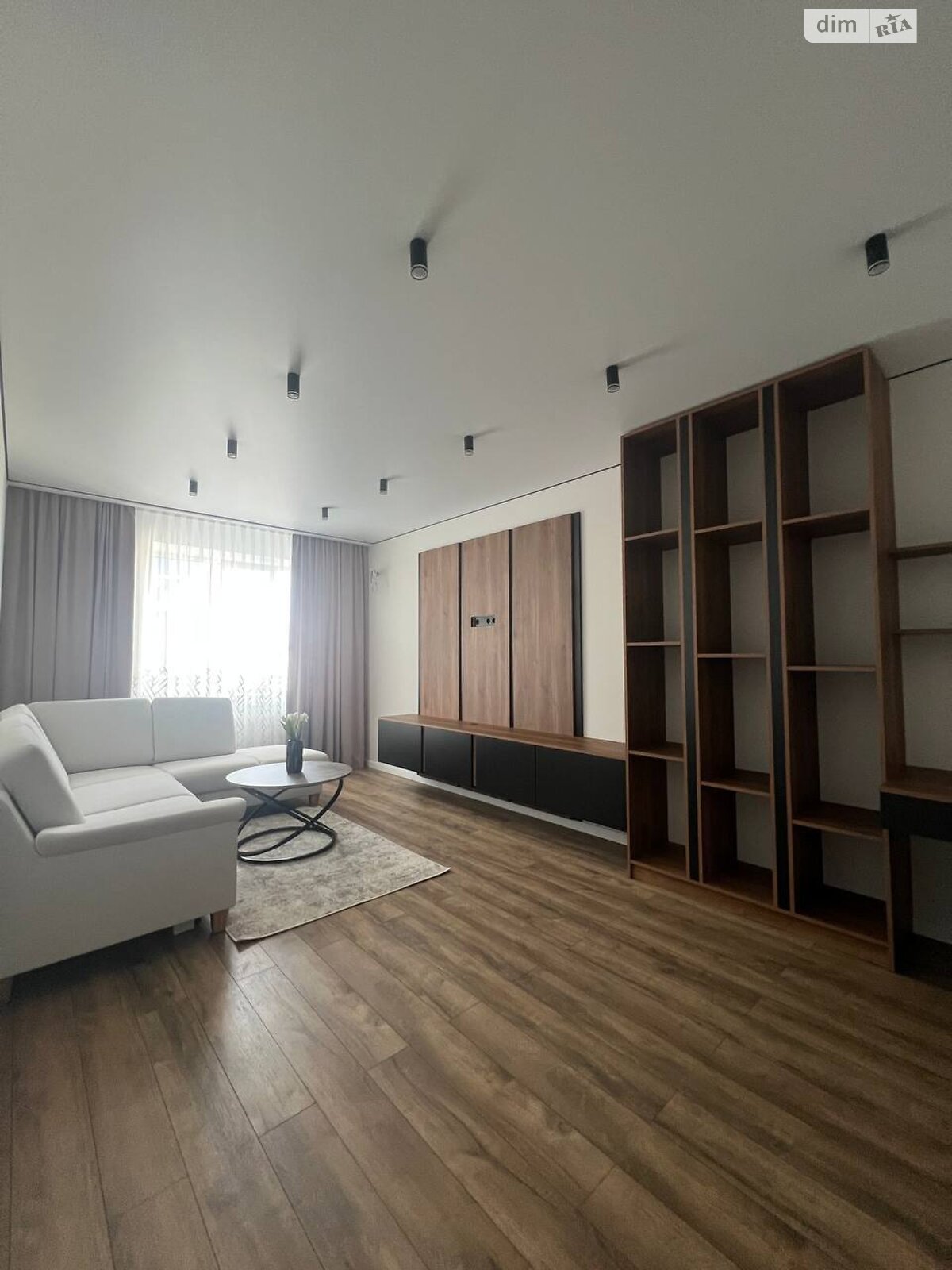 Stylish 2-Room Apartment in Gorodok Central Complex