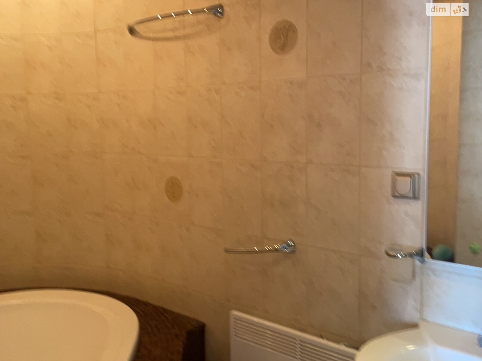 3-Room Apartment with Euro Renovation