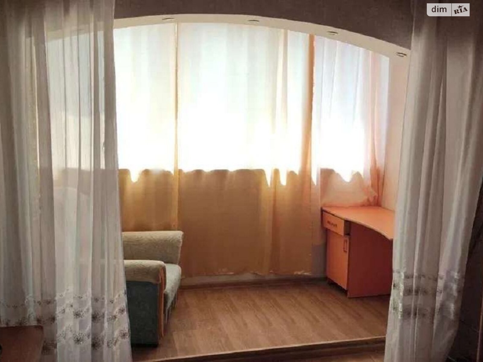 2-room apartment near Lukyanivska metro, fully furnished