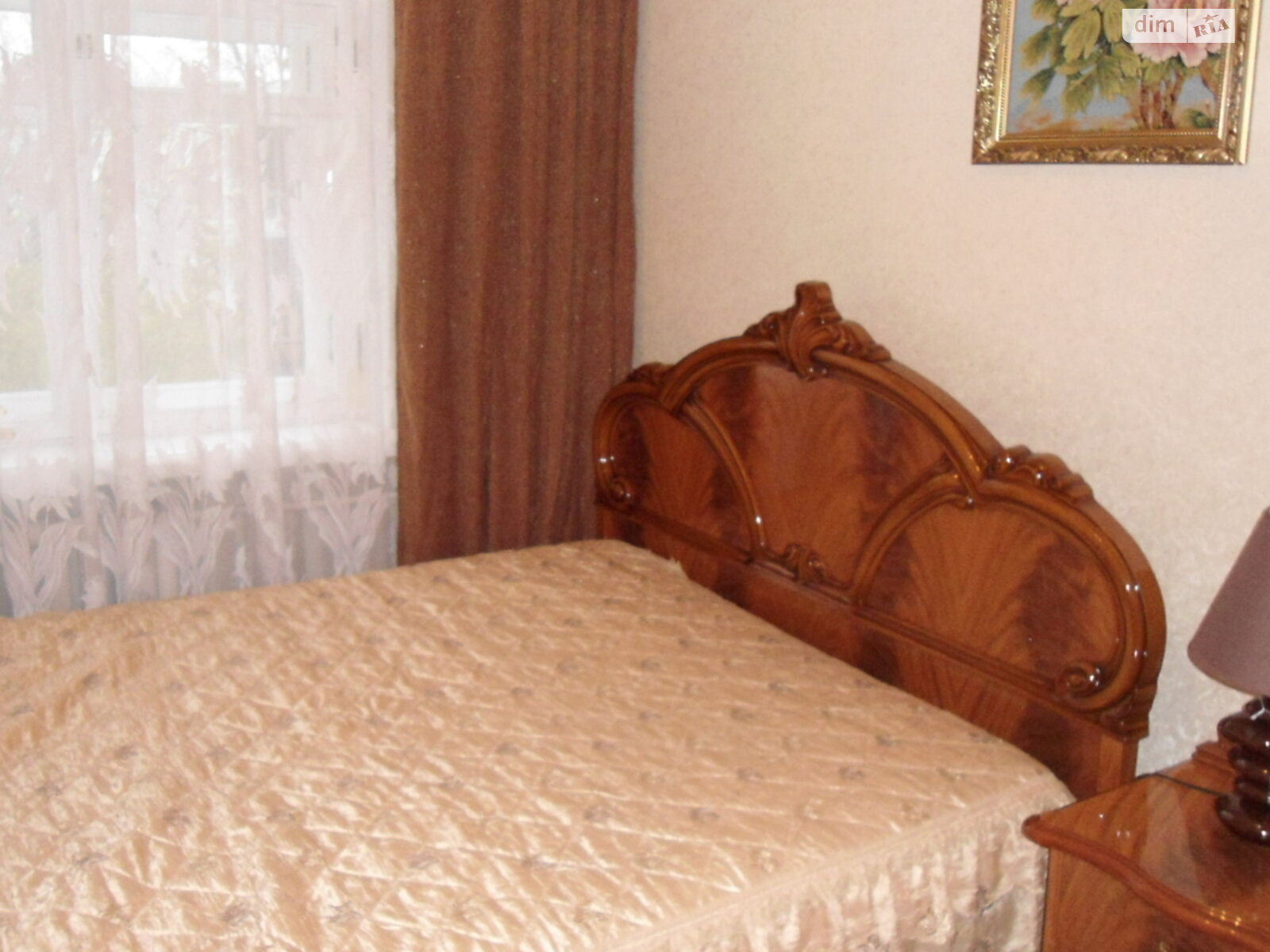 Spacious 2-bedroom apartment near Mariinsky Park
