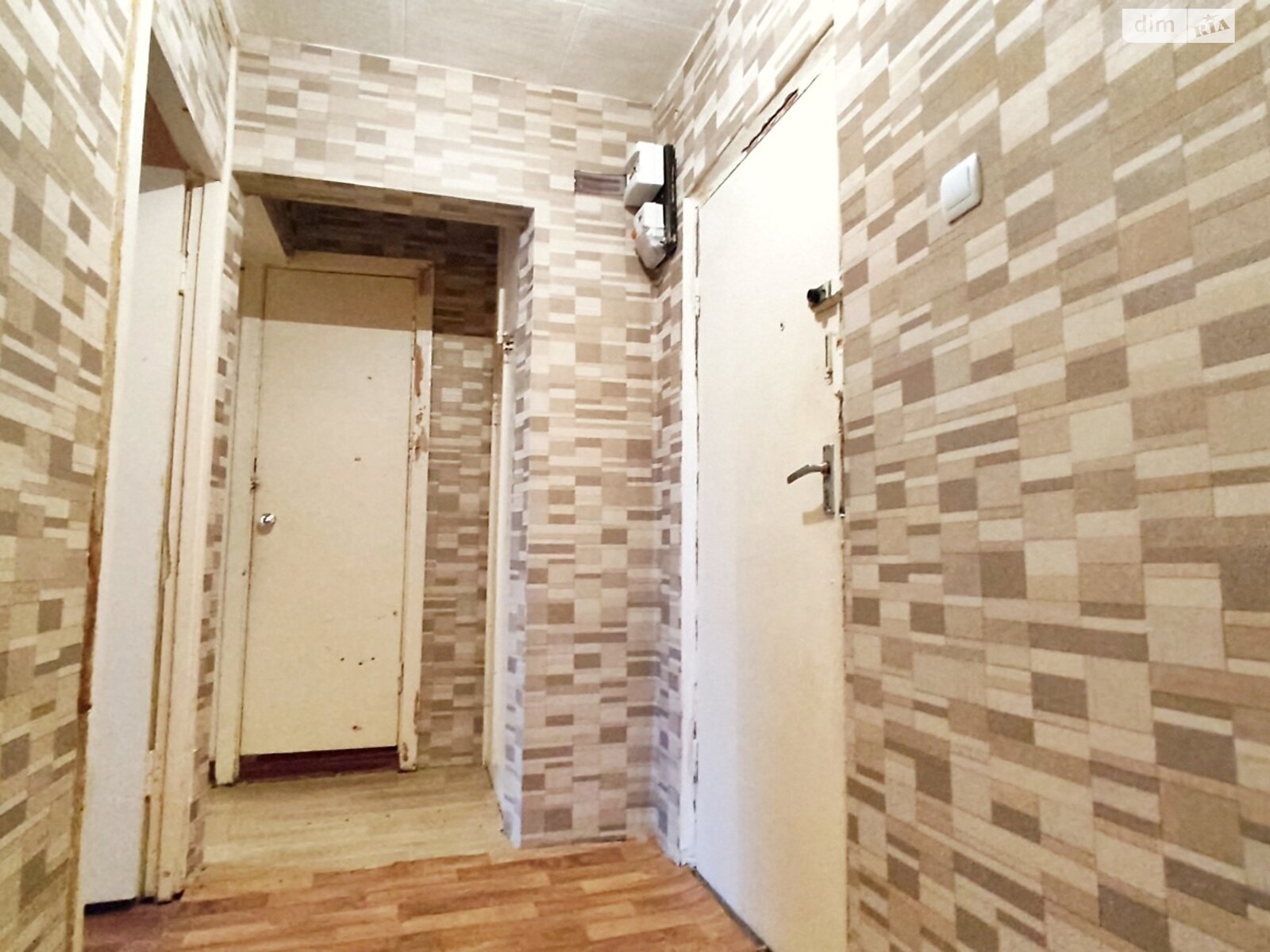 Comfortable 2-Room Apartment in Dnipro, Sunny Embankment Area