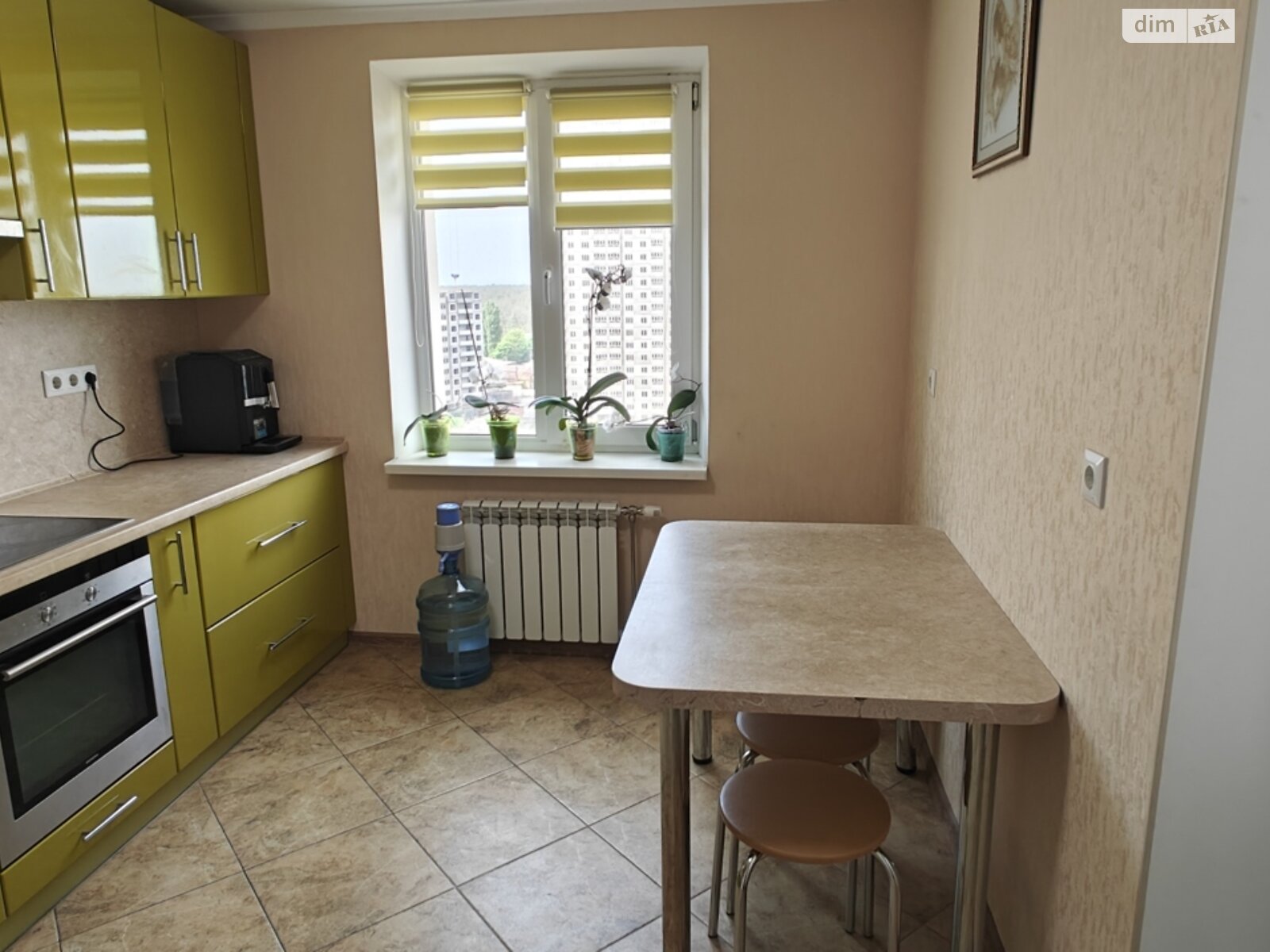 3-Room Apartment near Lavina Mall with Lake and Forest Nearby