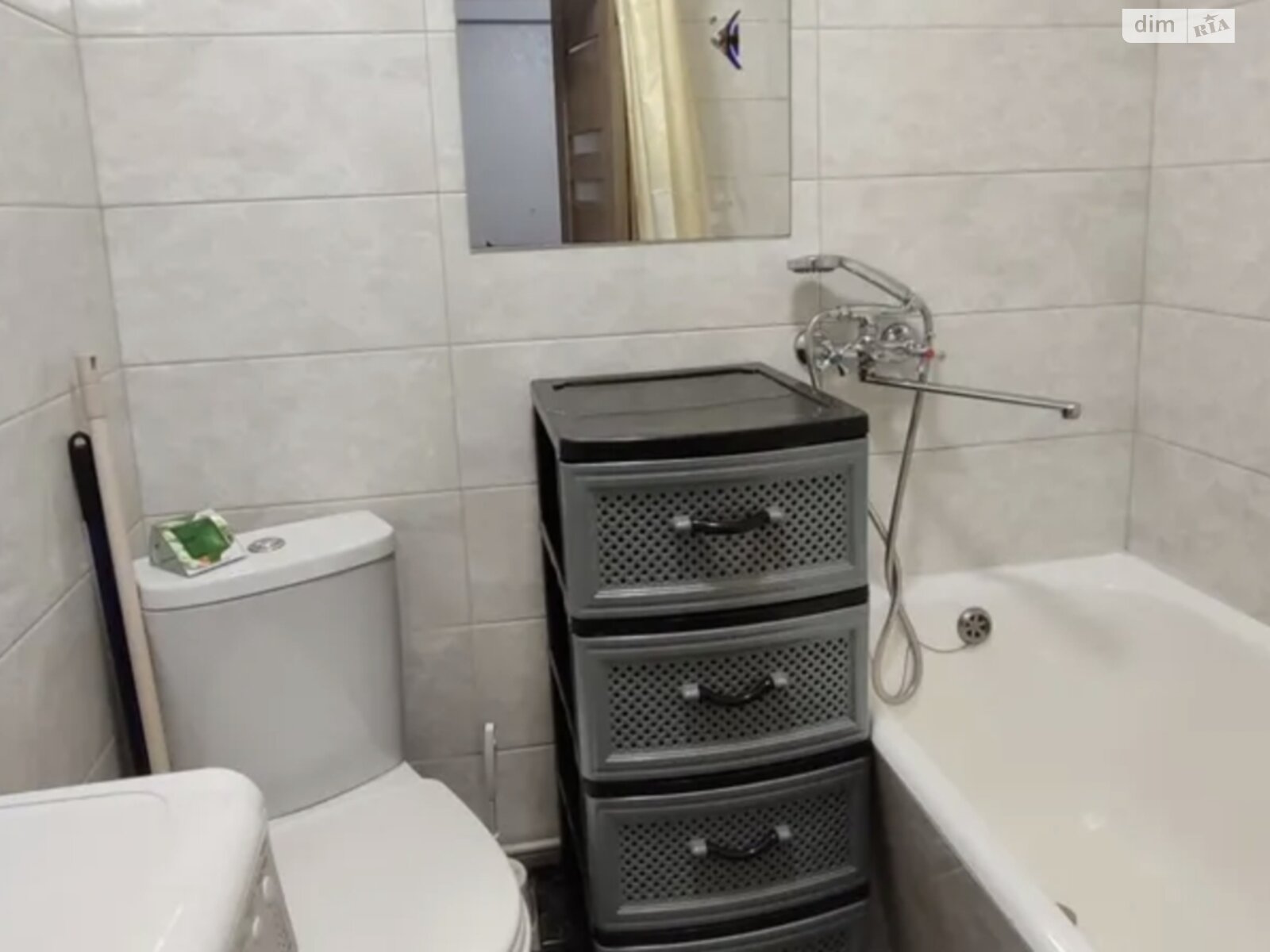 1-Room Apartment on Batumi Street, Near Silpo and ATB