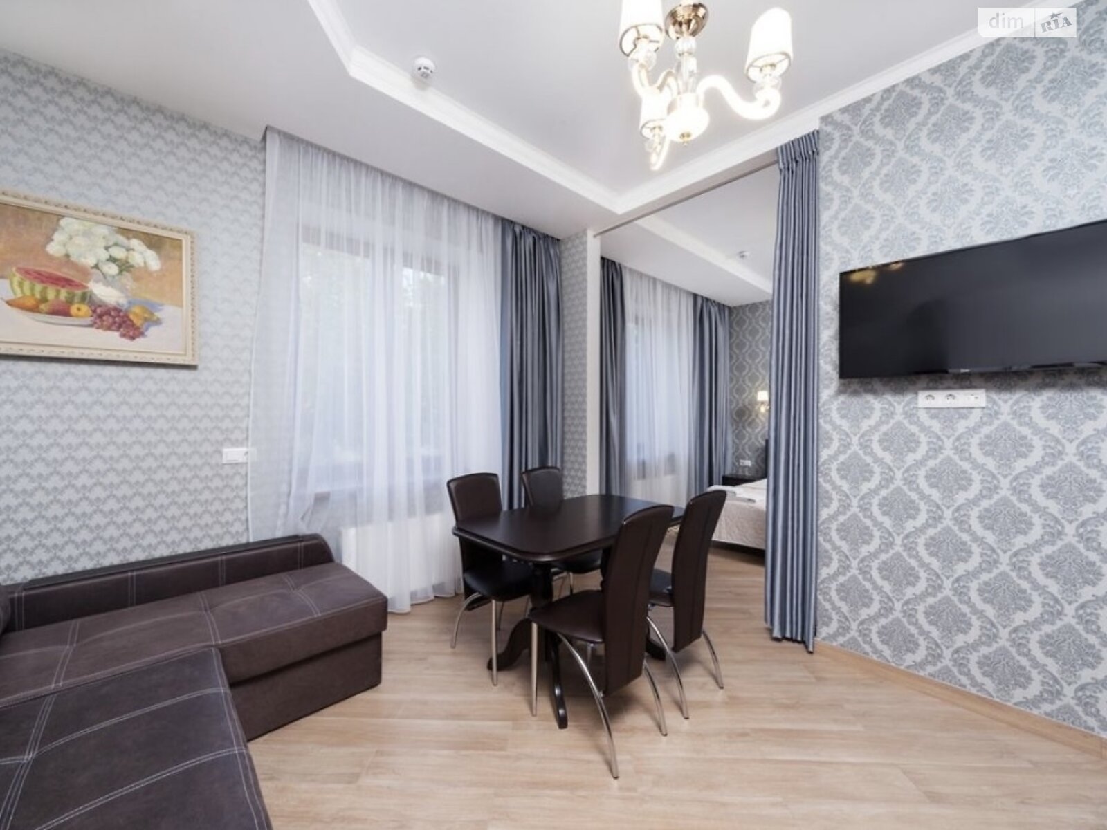 2-Room Studio Apartment with Sea Proximity and Garden