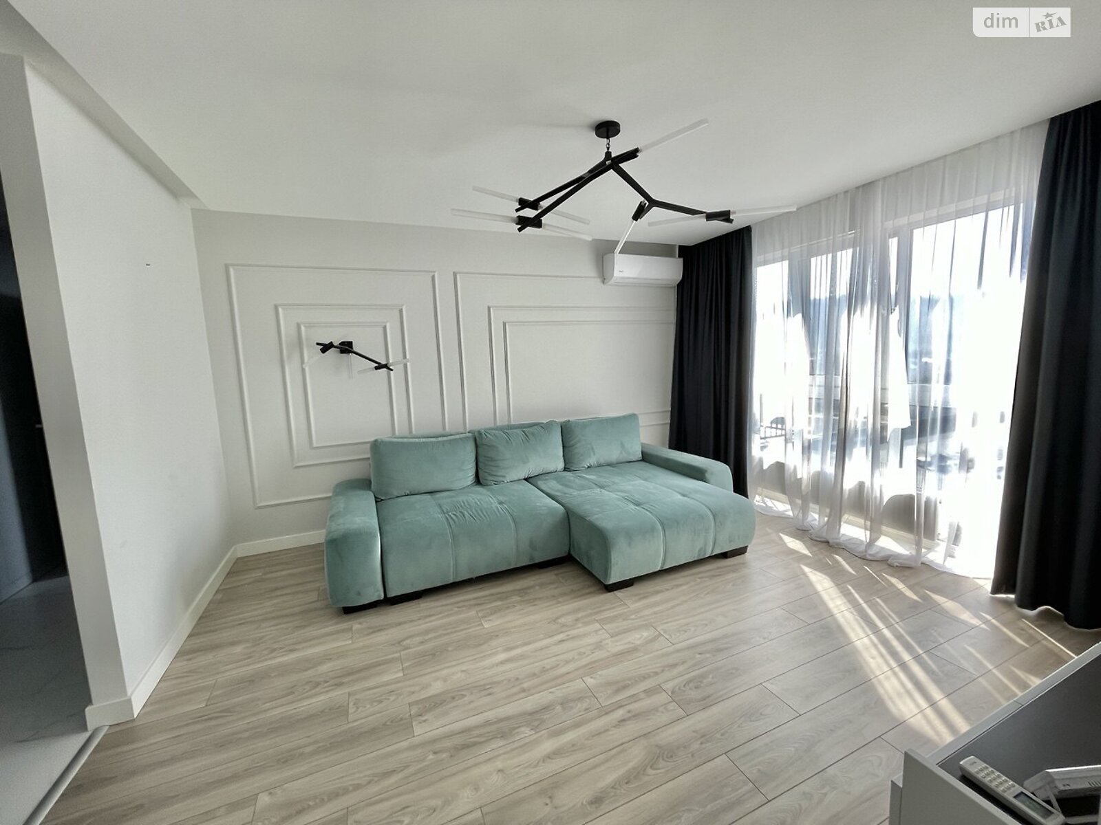 Stylish 2-room apartment in Avalon residential complex on Chernovola street