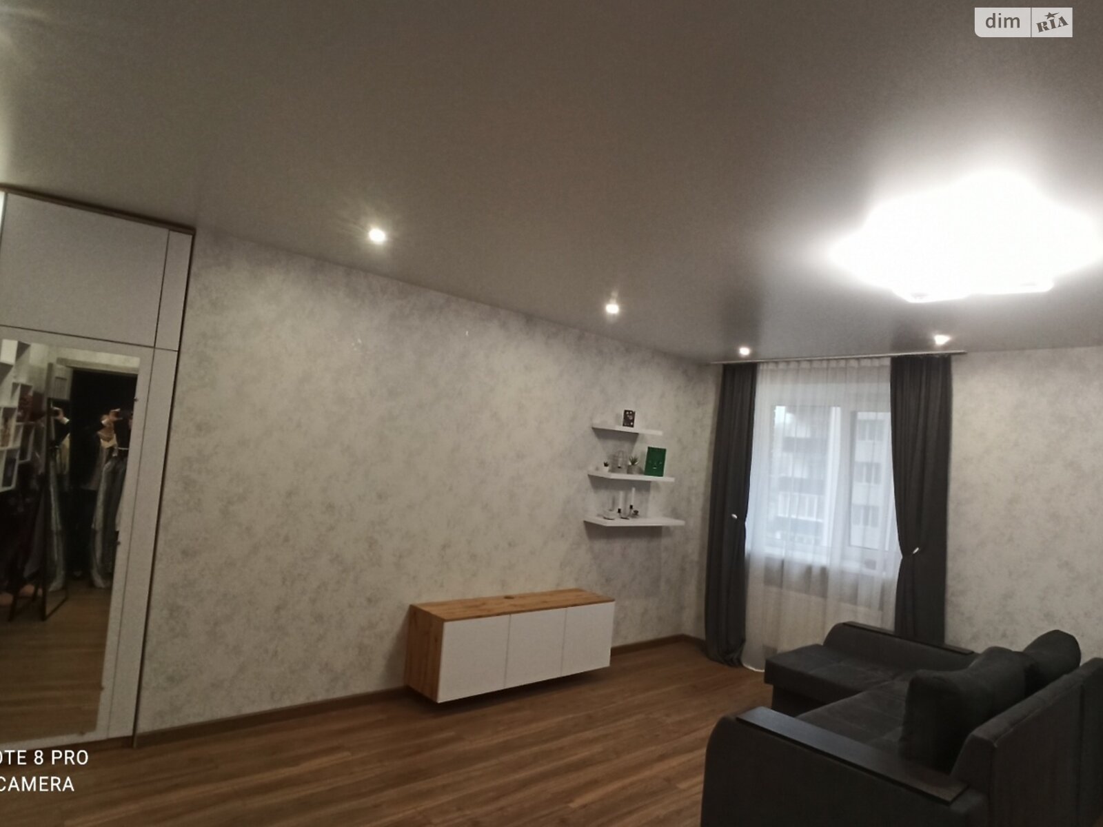 1-Room Apartment on Exhibition with Modern Design and Full Amenities