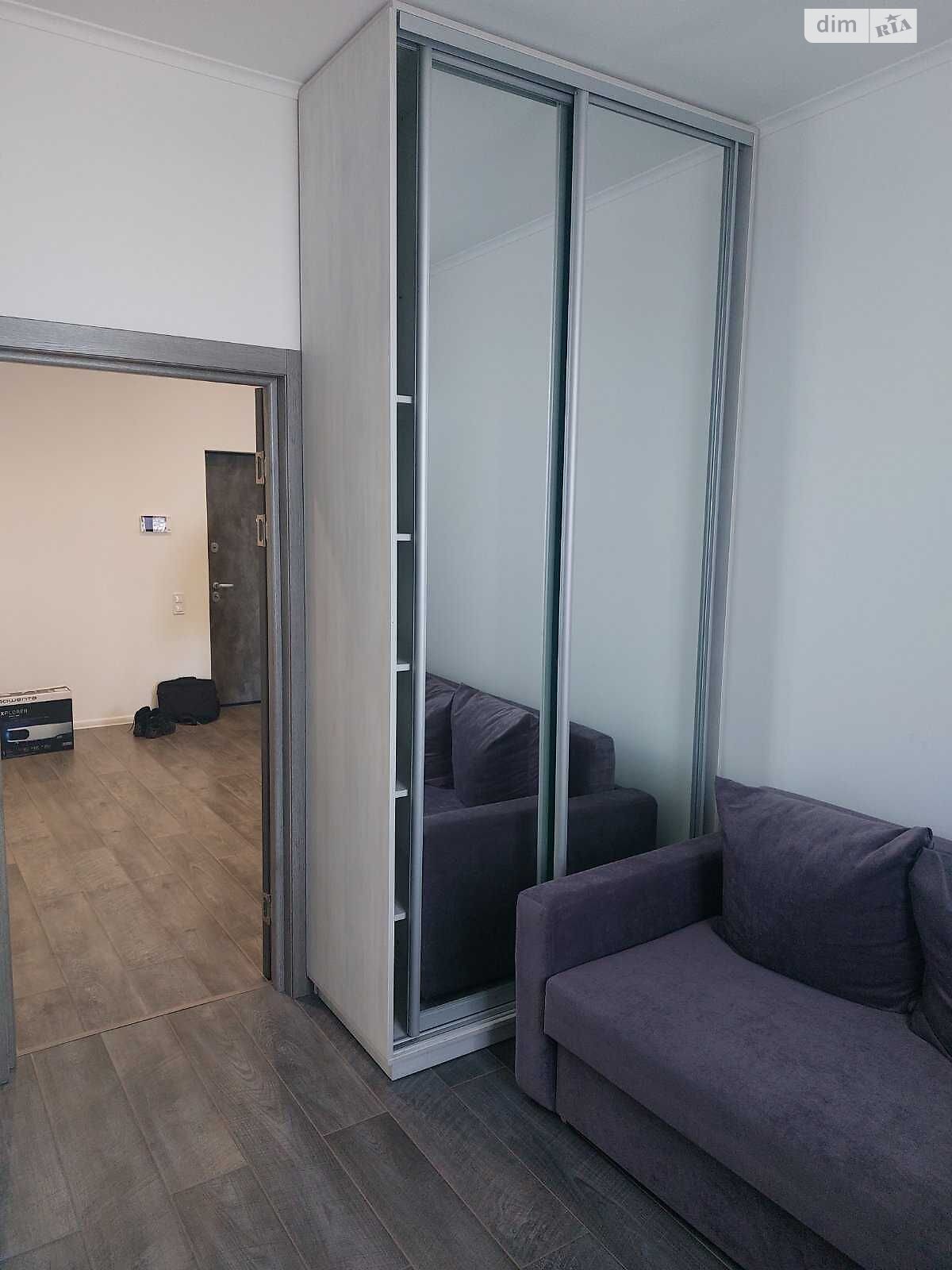 3-bedroom premium apartment in Green Castle club house on Mirna Street
