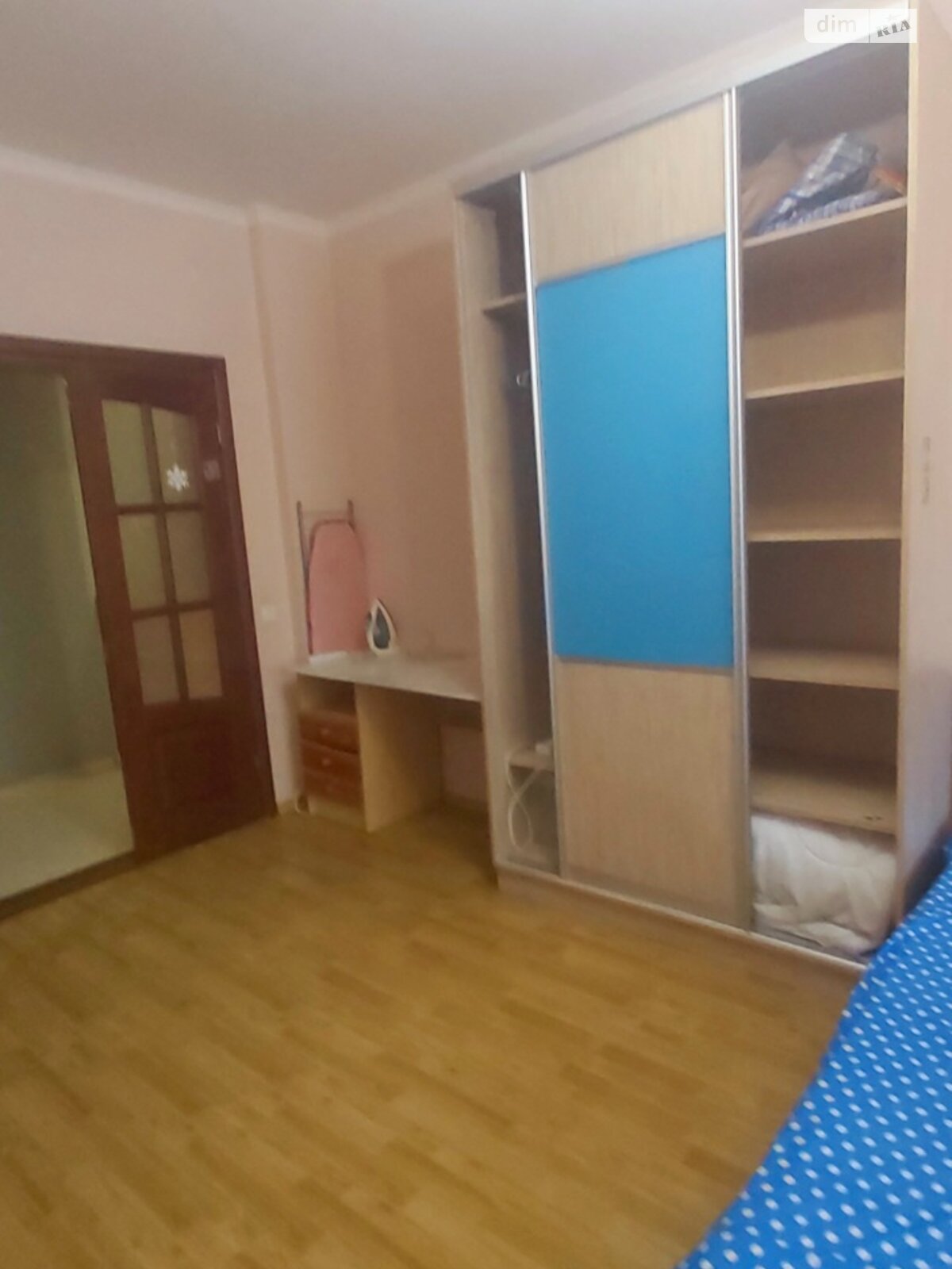 Two-bedroom apartment near city center with full furnishings
