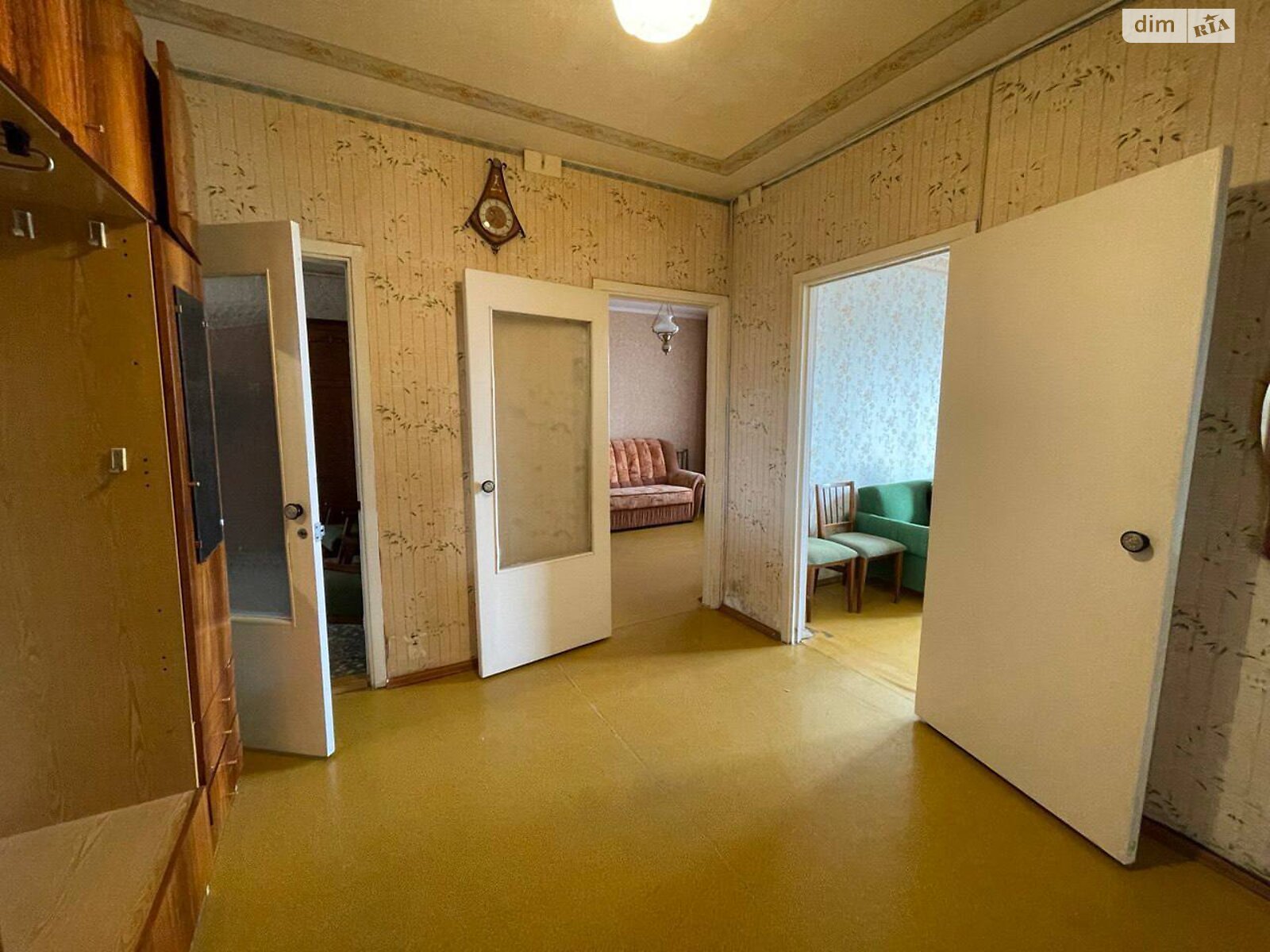 Cozy 3-Room Apartment for Family Rental