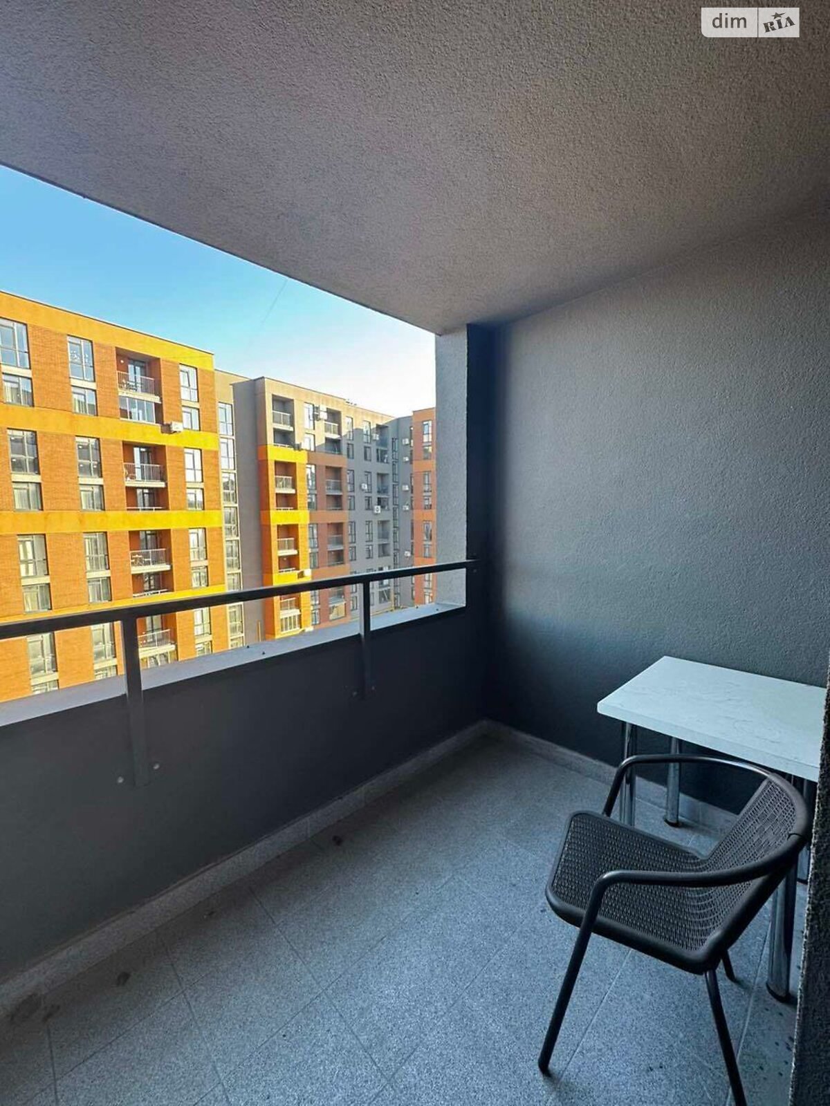 1-Bedroom Apartment in New Building on Zelena Street