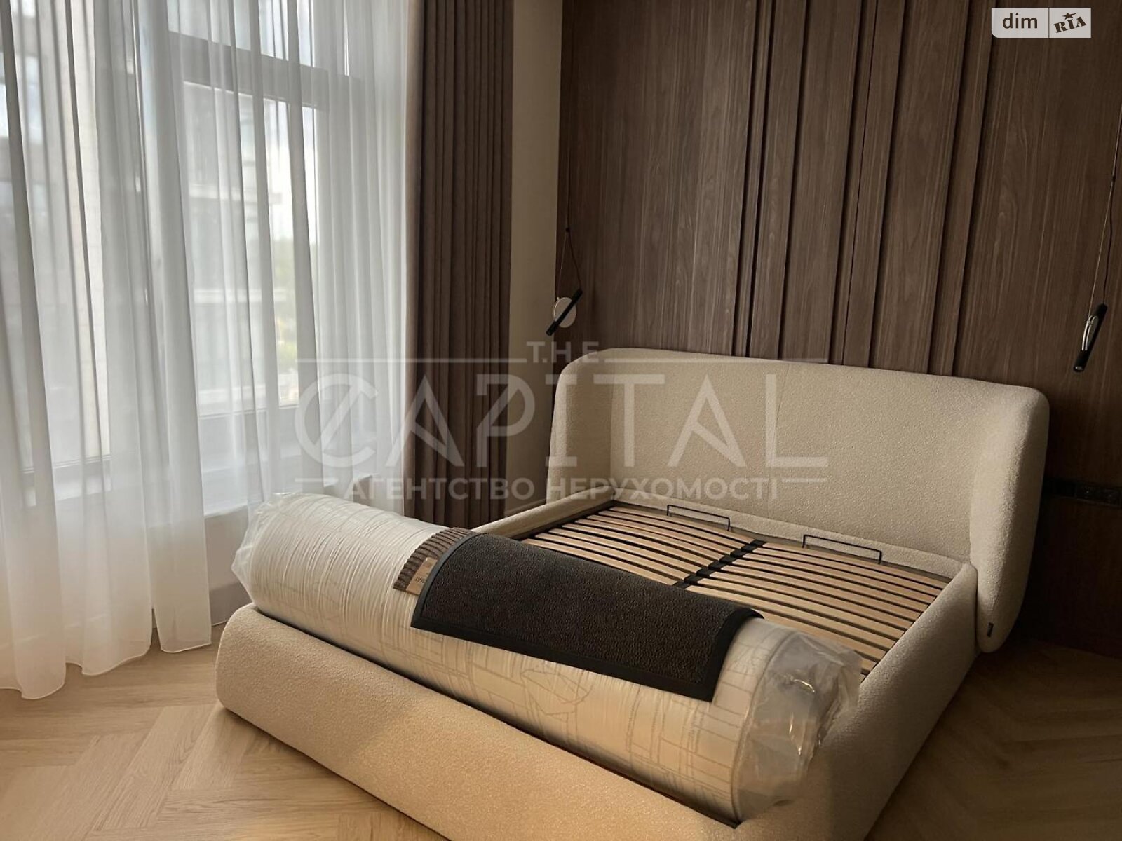 Stylish 3-Room Apartment in Elite Novopecherski Lipki Complex